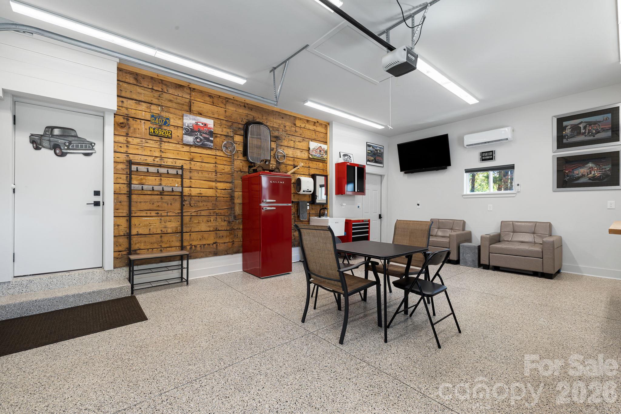 607 Kanuga Road Property Photo 30