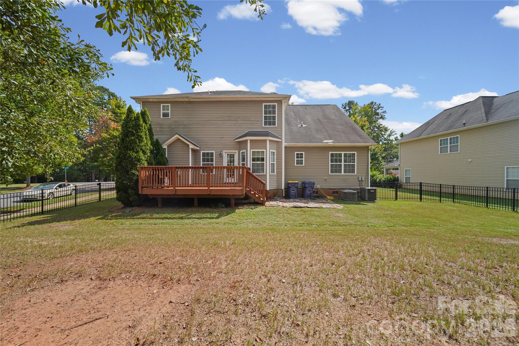 521 Stowe Road Property Photo 33
