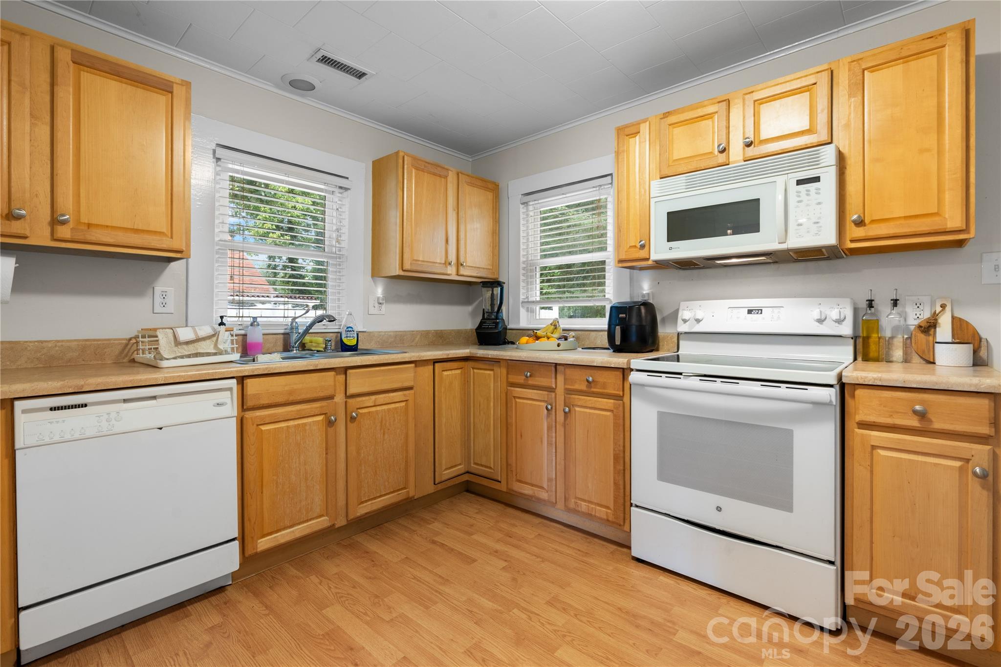 114 Virginia Street Property Photo 9