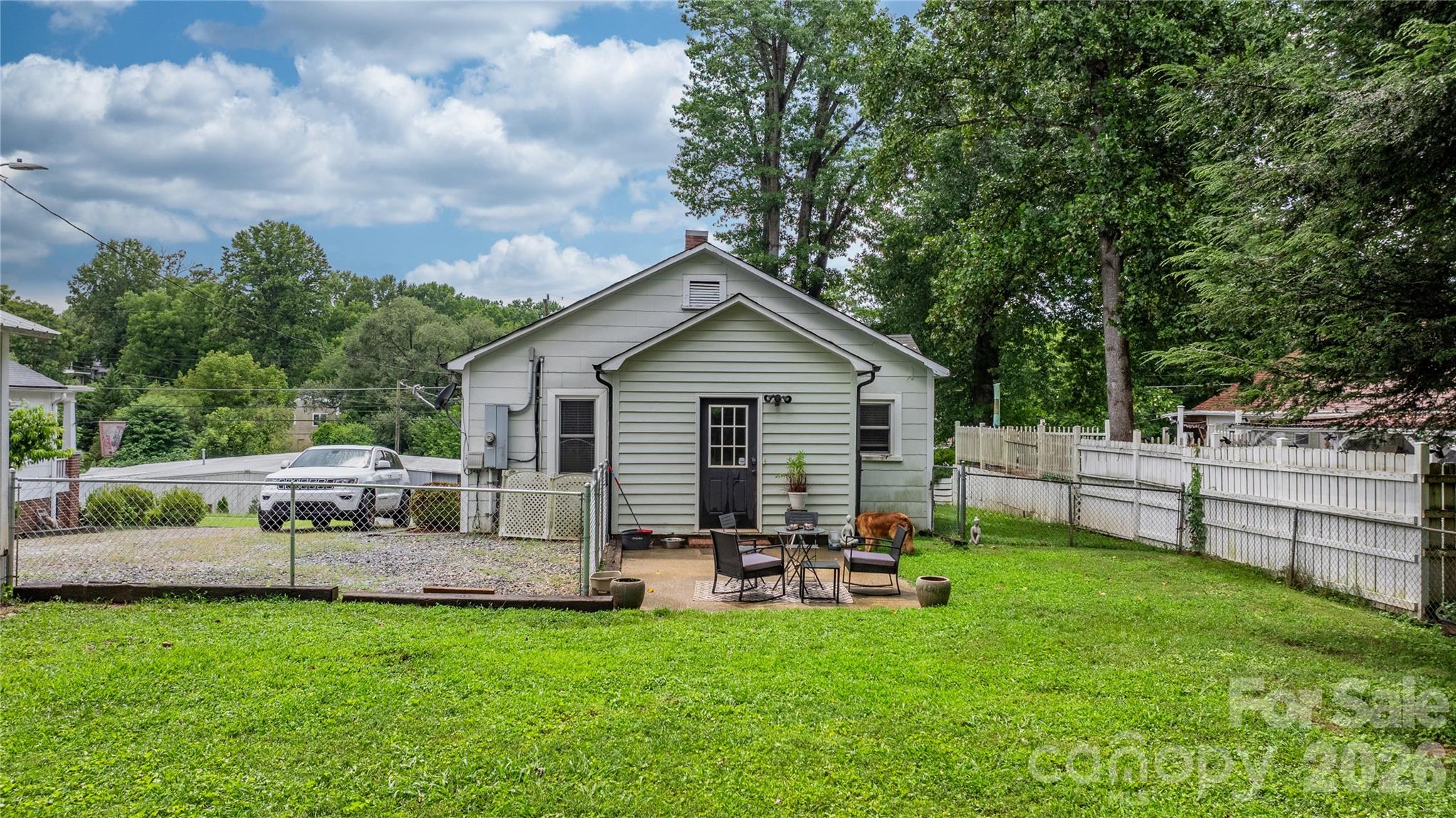 114 Virginia Street Property Photo 23