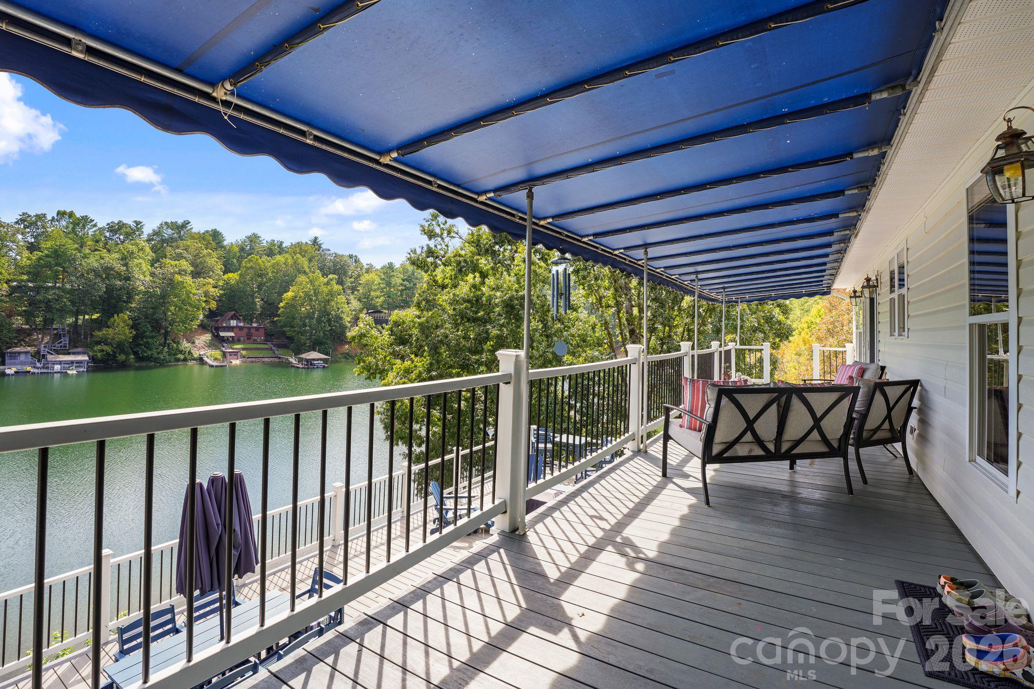 2250 Mallard Cove Drive Property Photo 14
