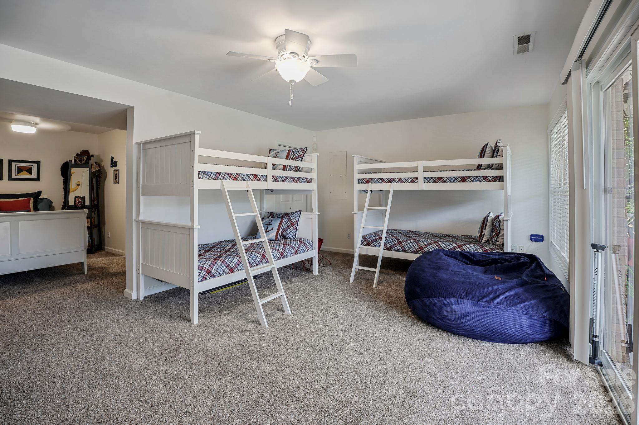 2250 Mallard Cove Drive Property Photo 18