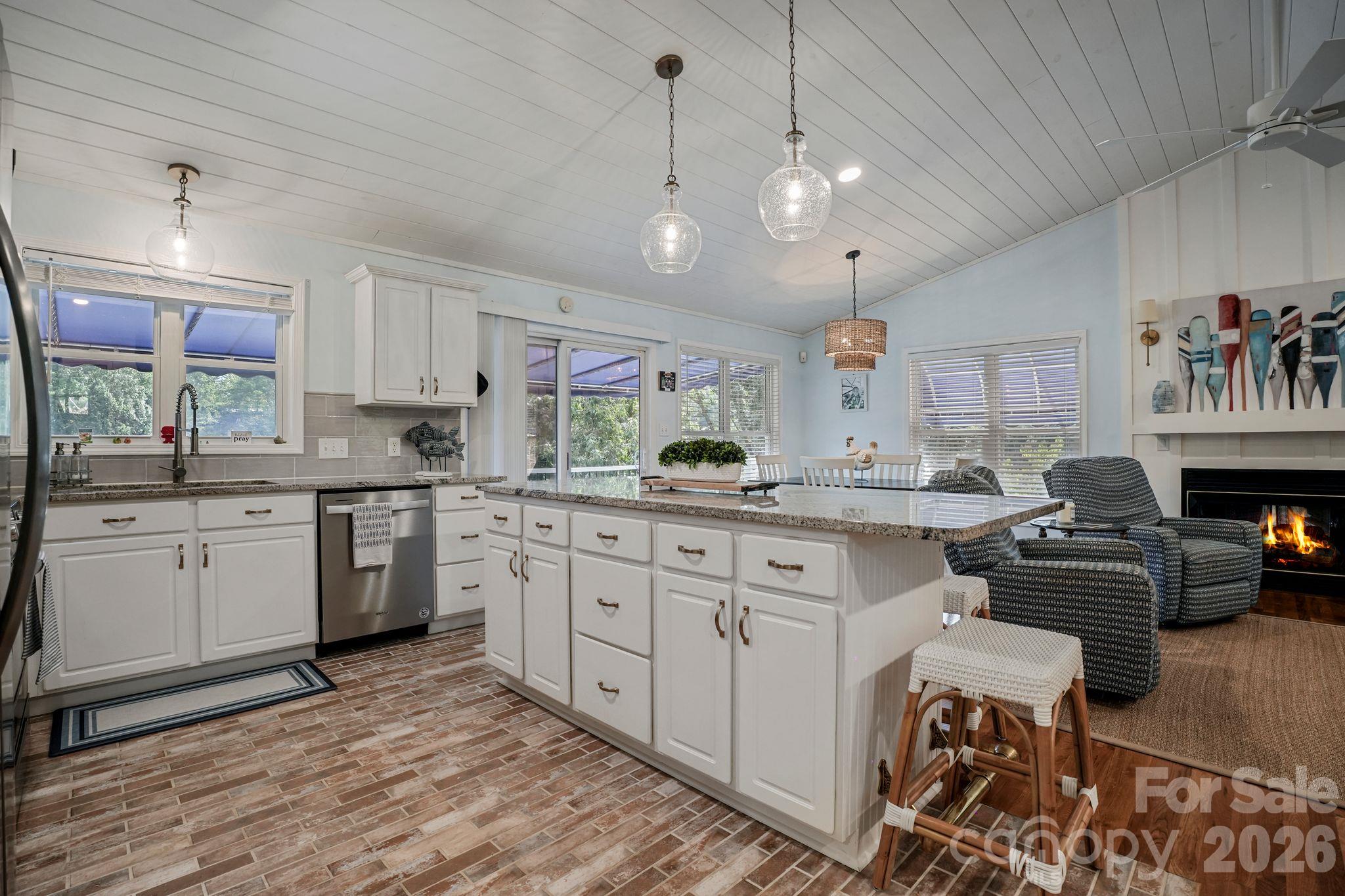 2250 Mallard Cove Drive Property Photo 32