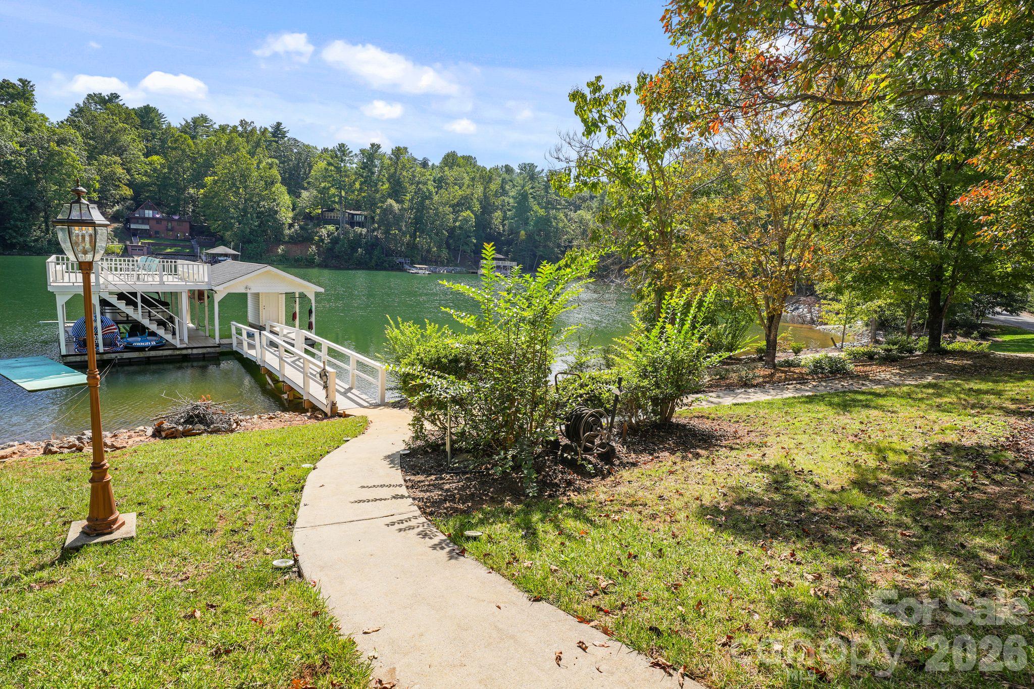 2250 Mallard Cove Drive Property Photo 35