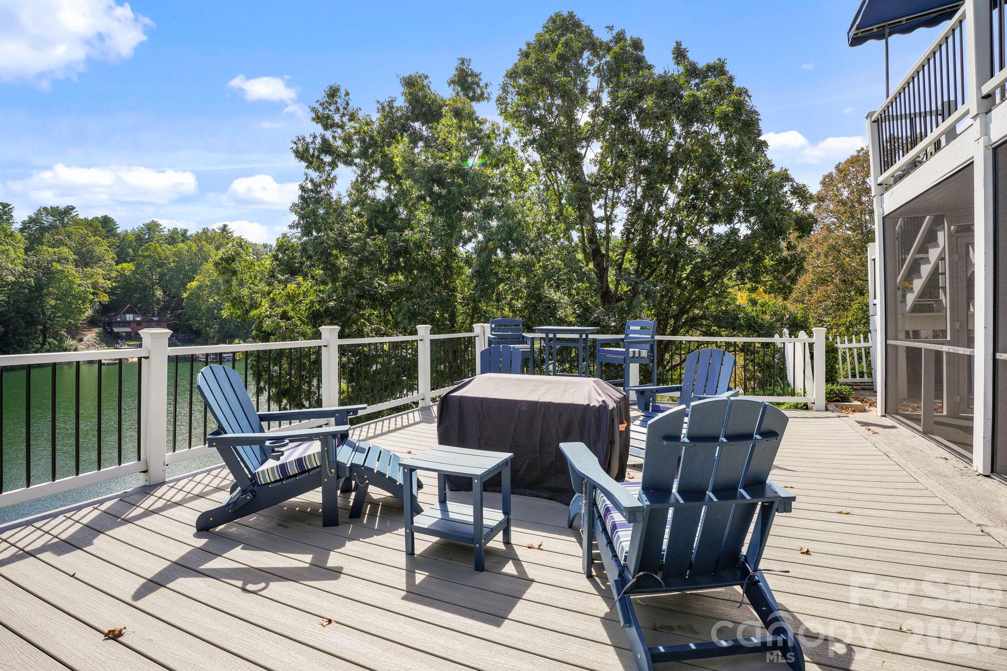 2250 Mallard Cove Drive Property Photo 35