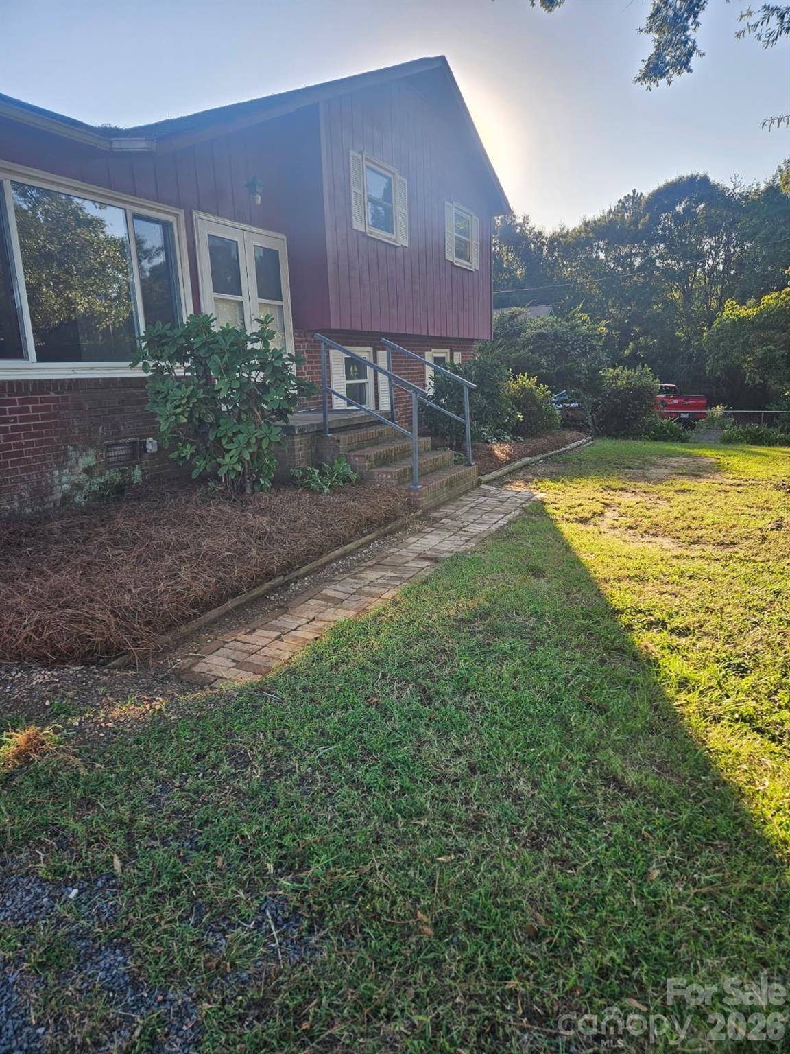90 Coral Street Property Photo 1