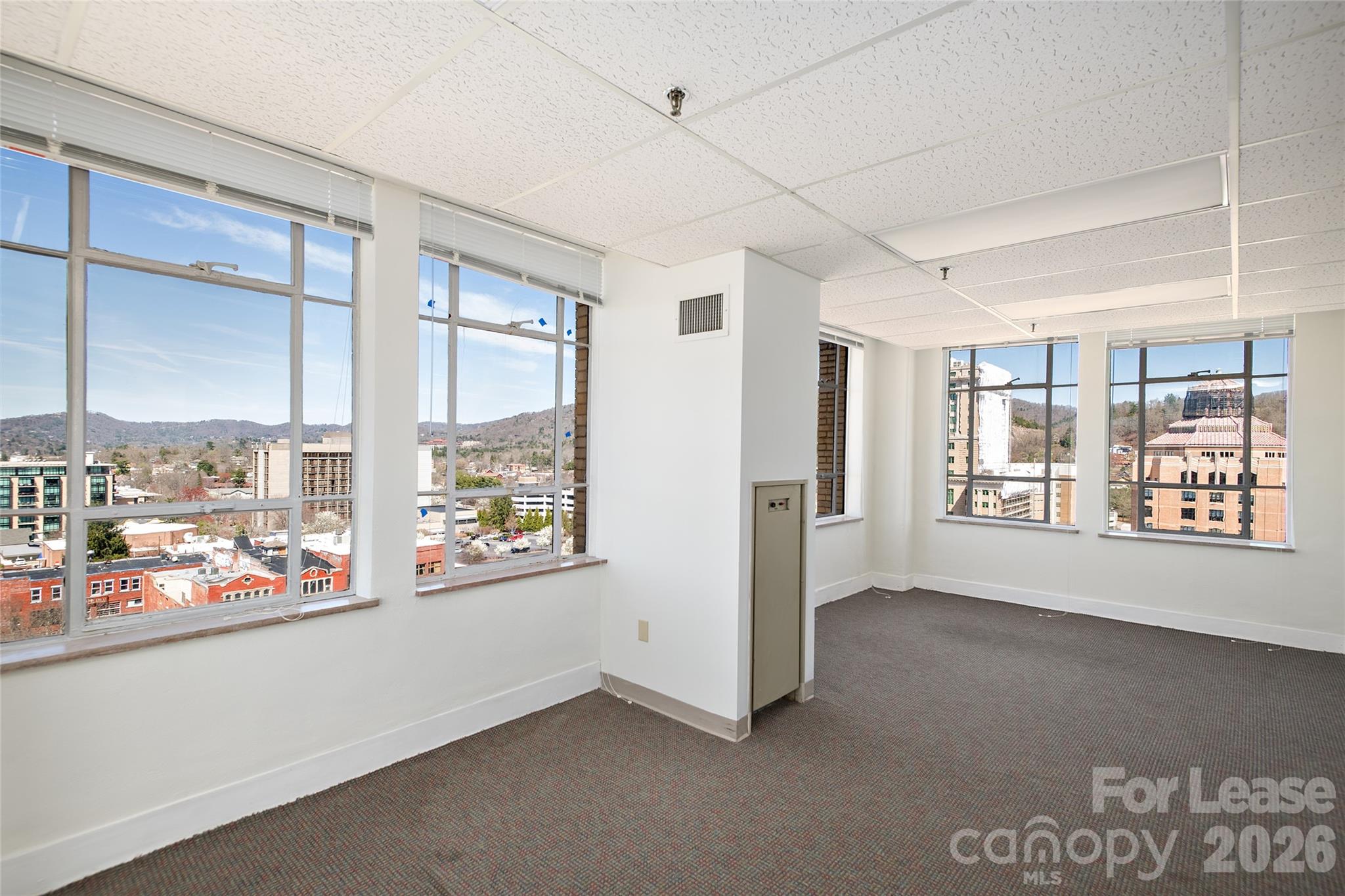 22 S Pack Square 900 Property Photo 10