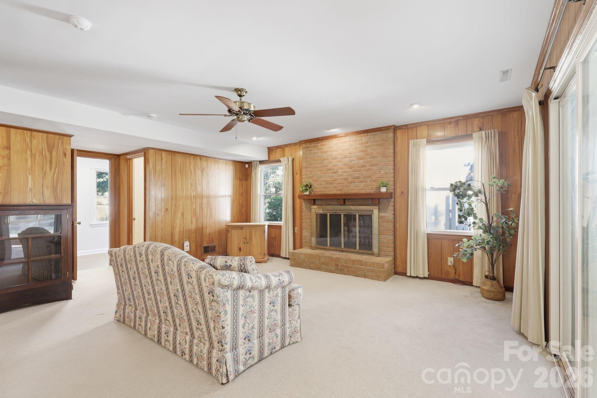 4235 Blalock Avenue Property Photo 16