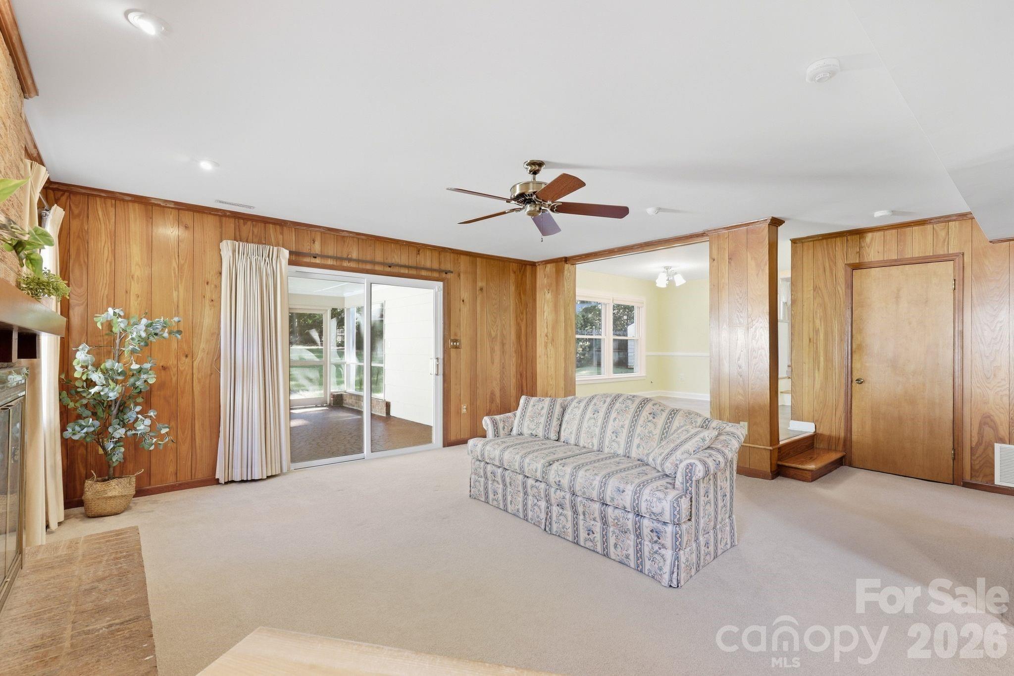 4235 Blalock Avenue Property Photo 18