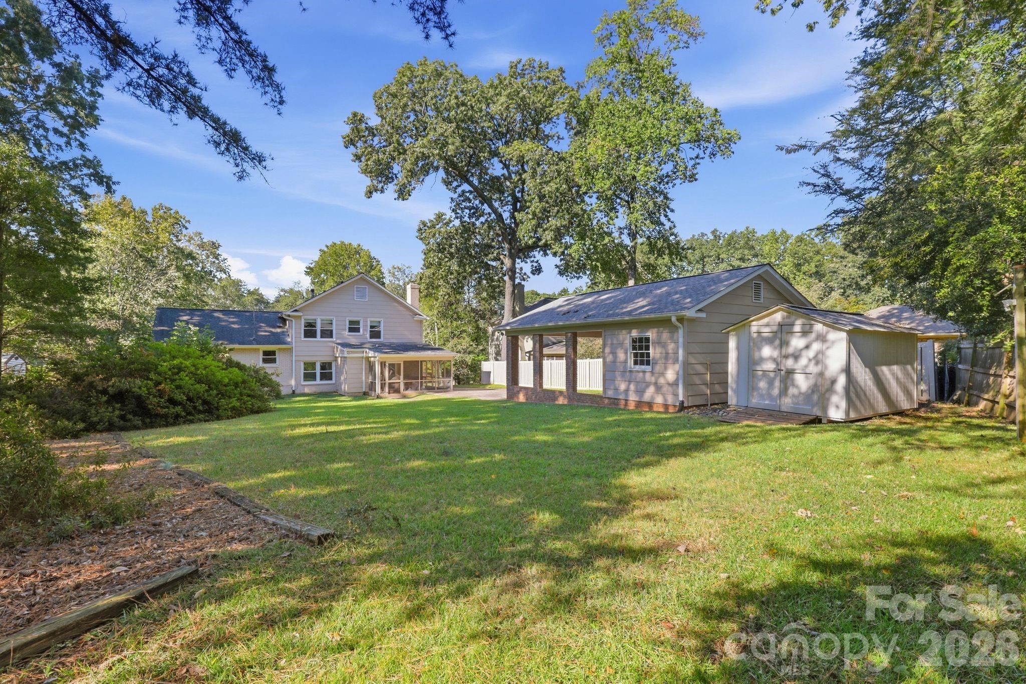 4235 Blalock Avenue Property Photo 23