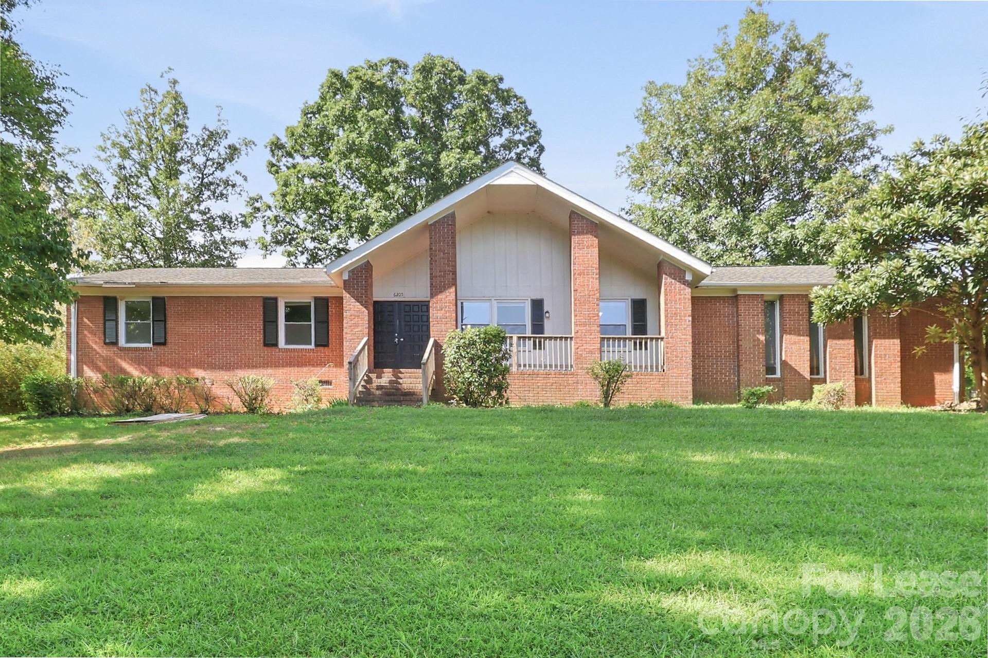 6205 Ferncliff Drive Property Photo 1