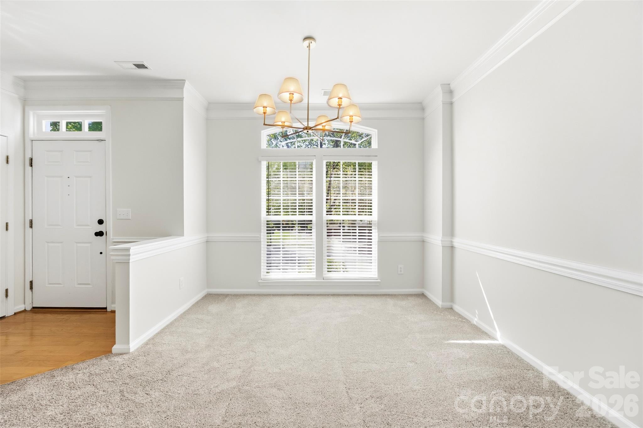 14569 Greenpoint Lane Property Photo 8
