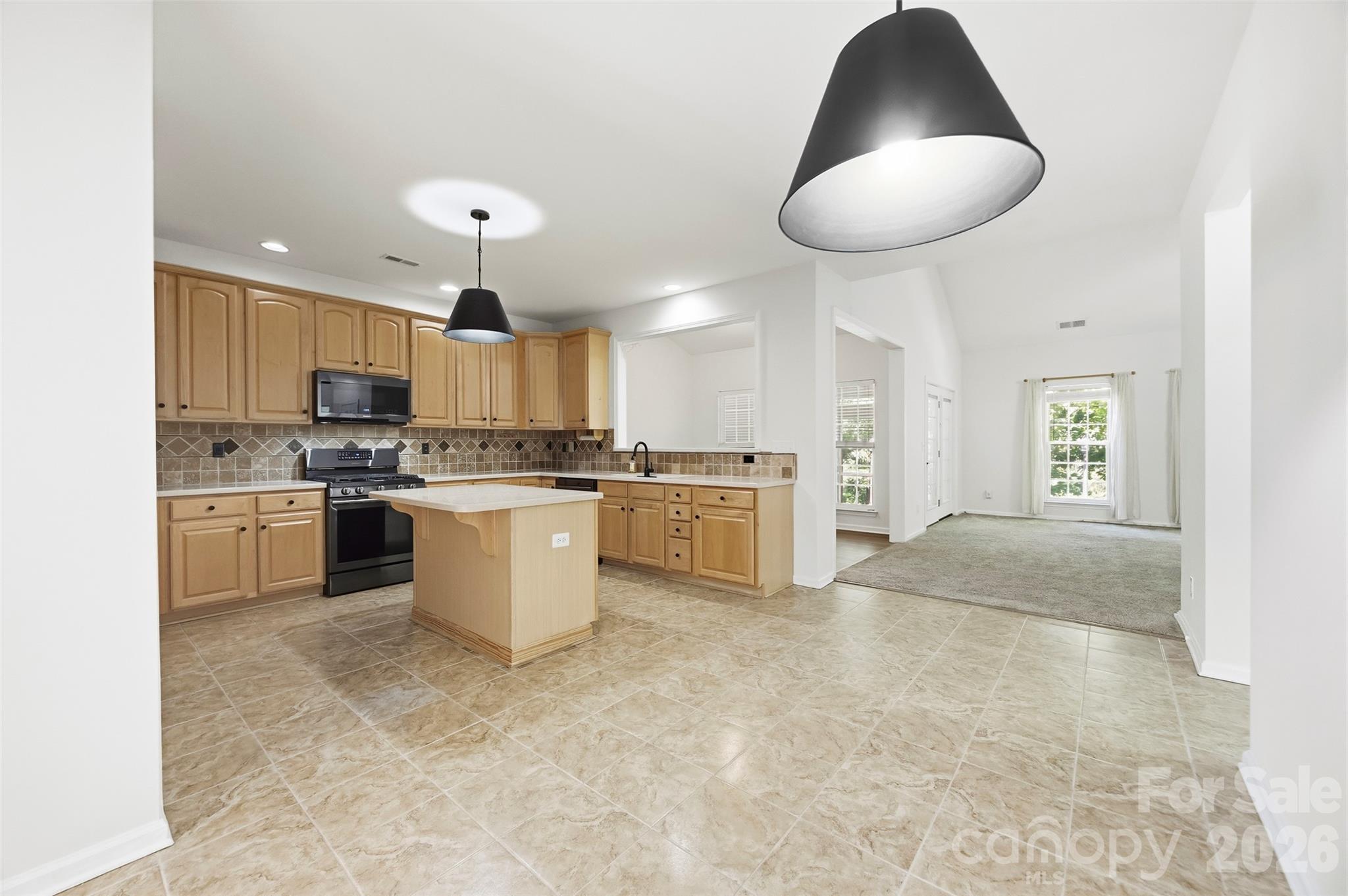 14569 Greenpoint Lane Property Photo 13