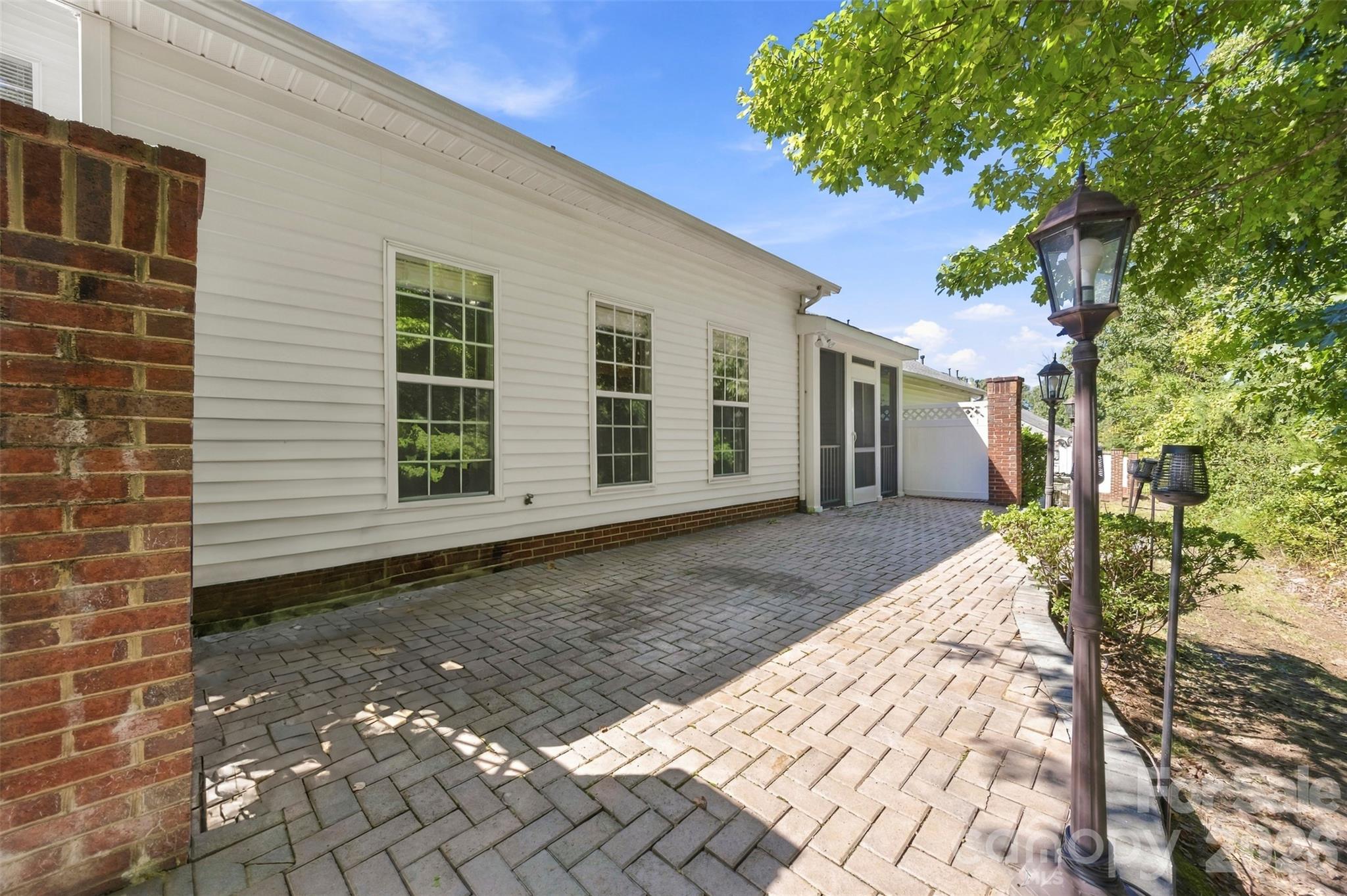 14569 Greenpoint Lane Property Photo 33