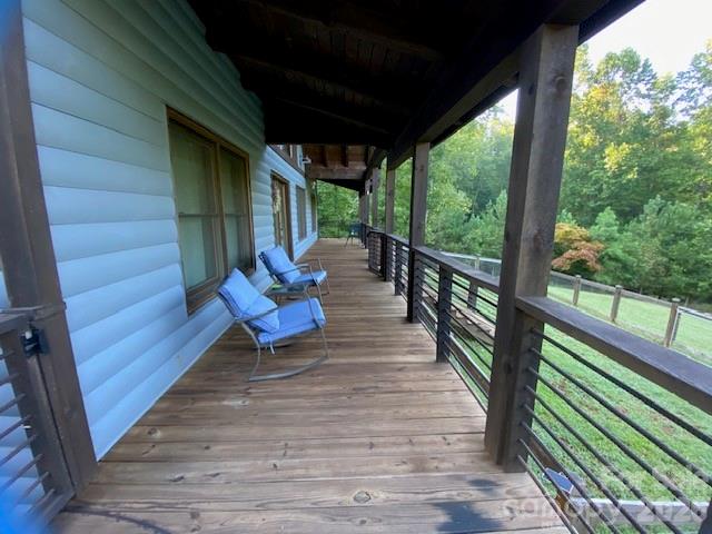 50 Devin Drive Property Photo 4