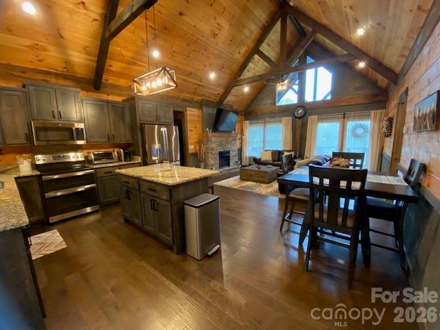 50 Devin Drive Property Photo 8