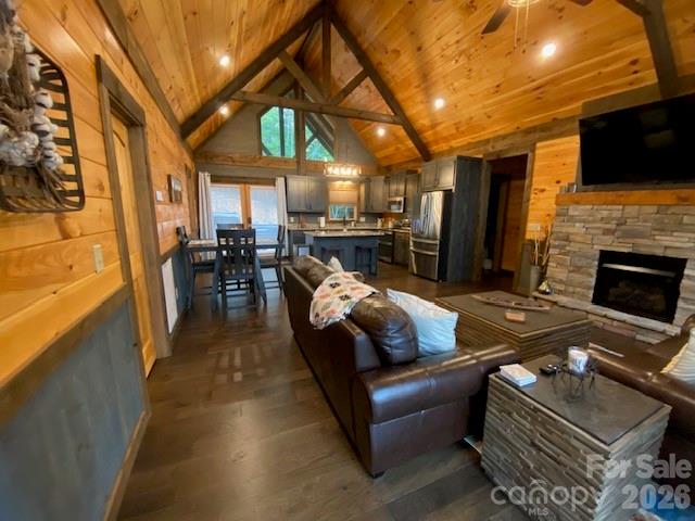 50 Devin Drive Property Photo 9