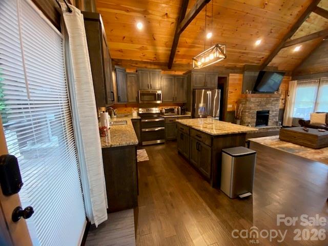 50 Devin Drive Property Photo 12