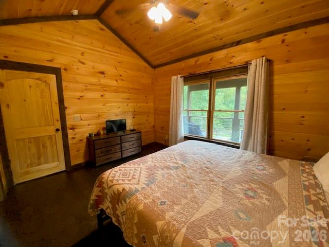 50 Devin Drive Property Photo 15