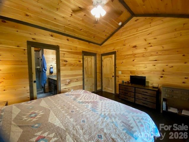 50 Devin Drive Property Photo 16