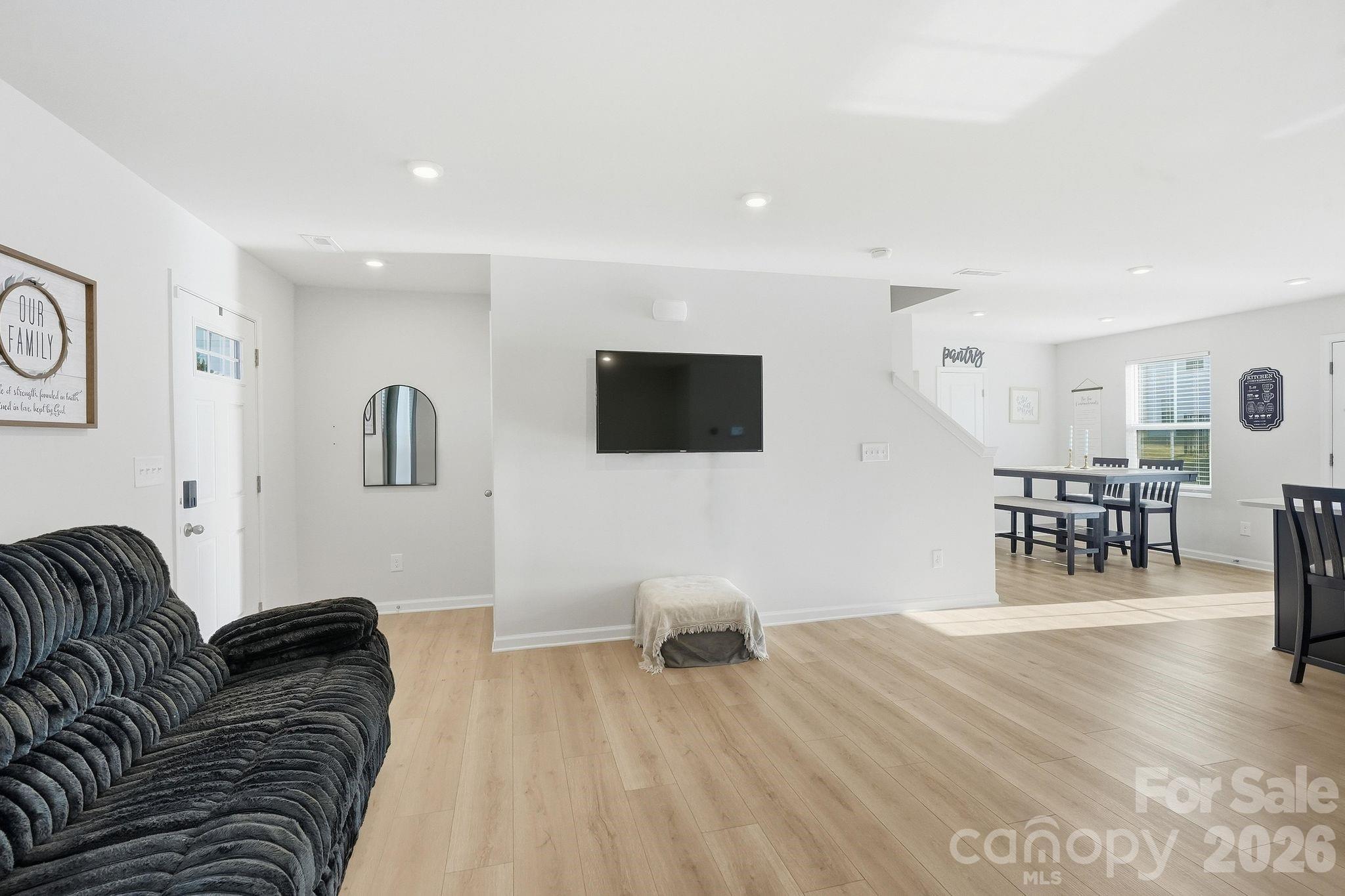 189 Basildon Street Property Photo 5