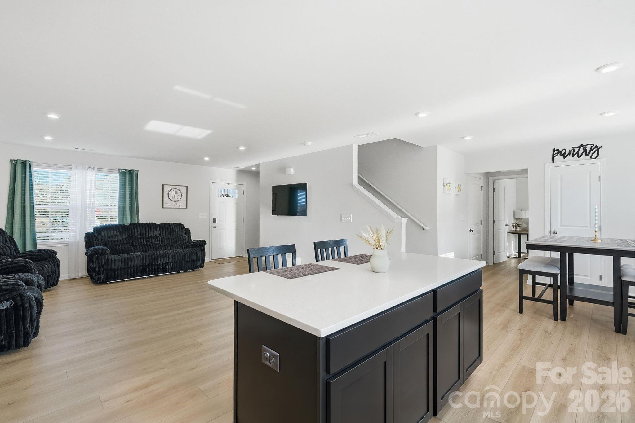 189 Basildon Street Property Photo 7