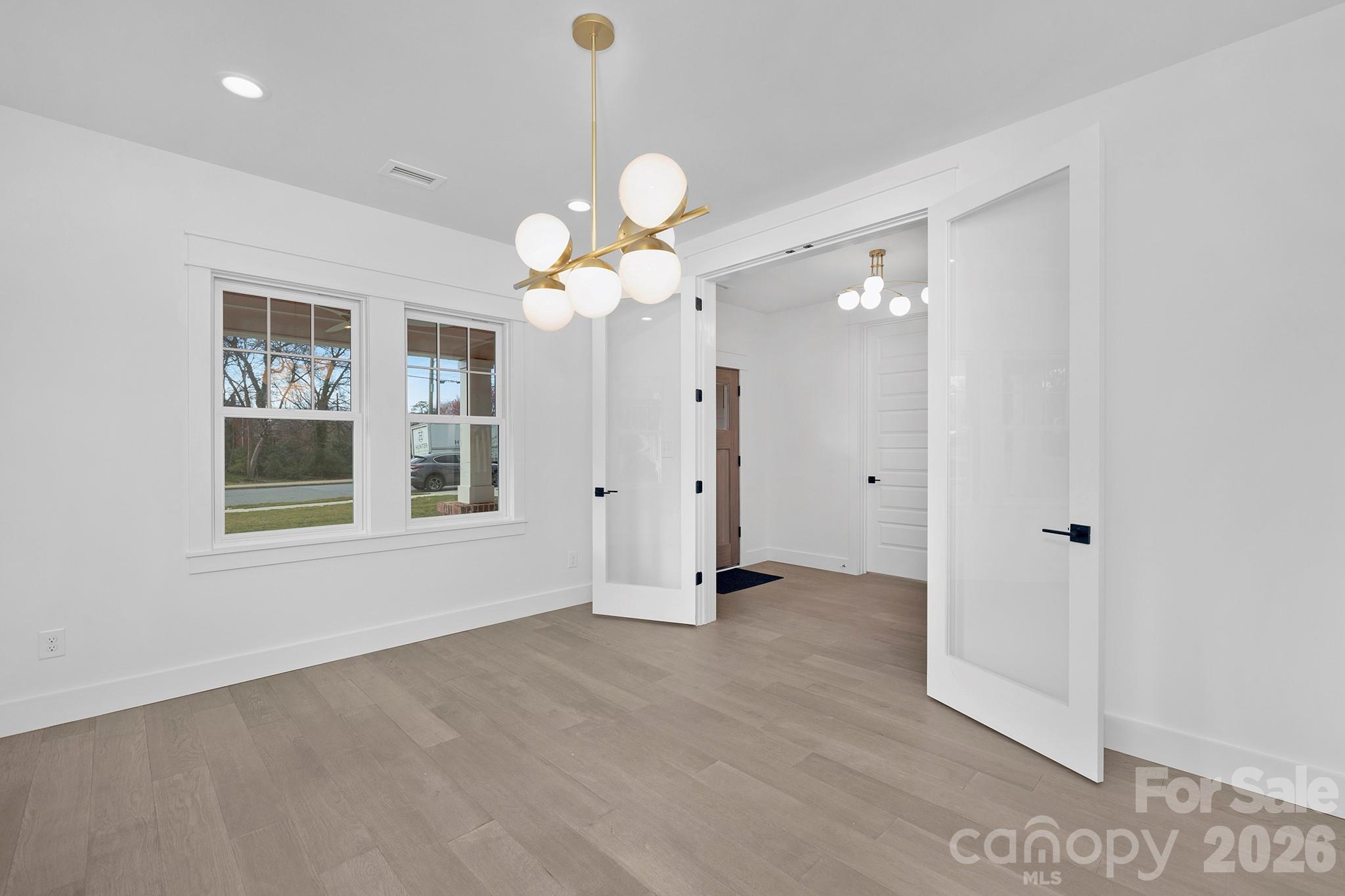 1817 S Mint Street Property Photo 14