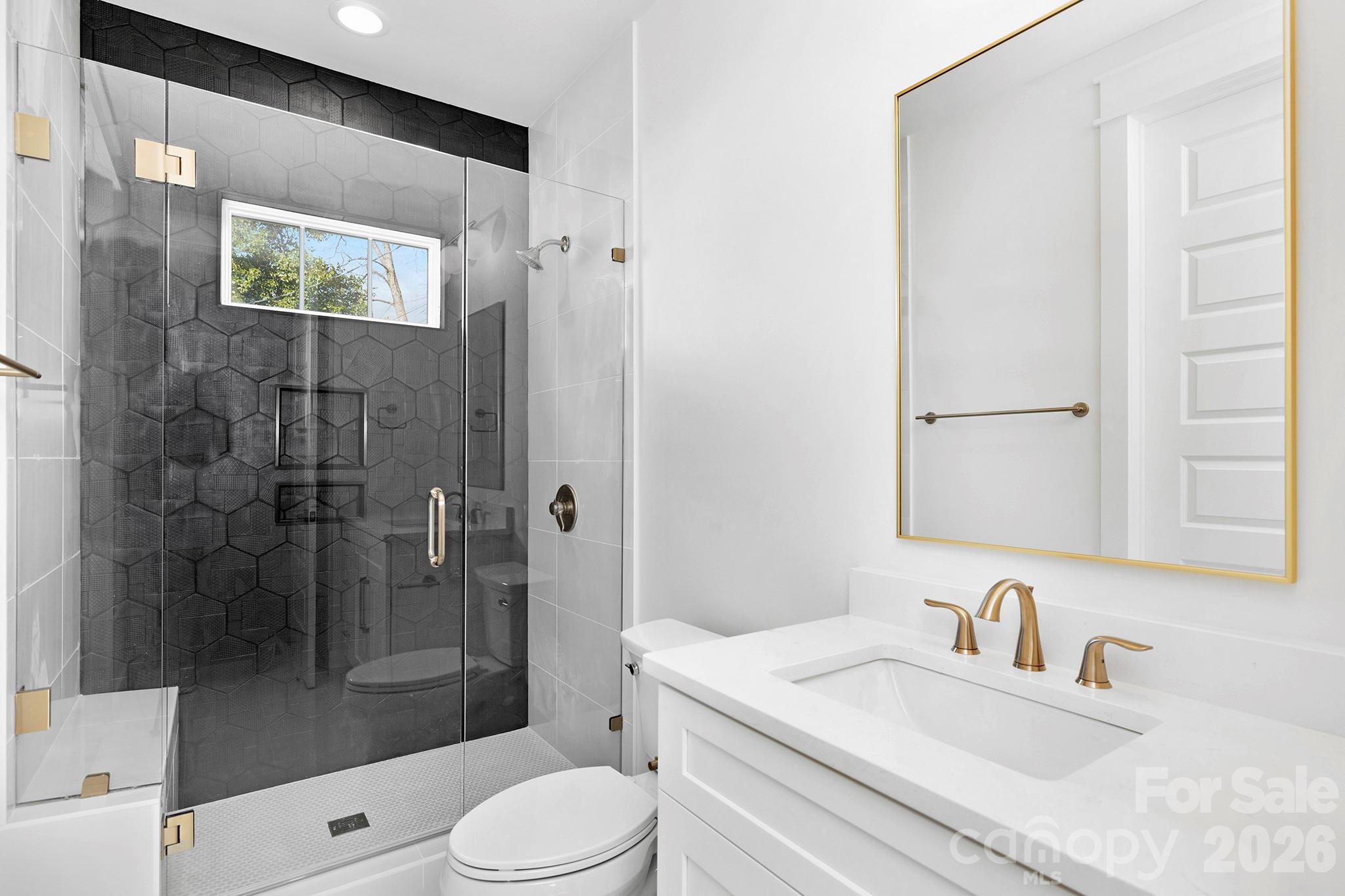 1817 S Mint Street Property Photo 17