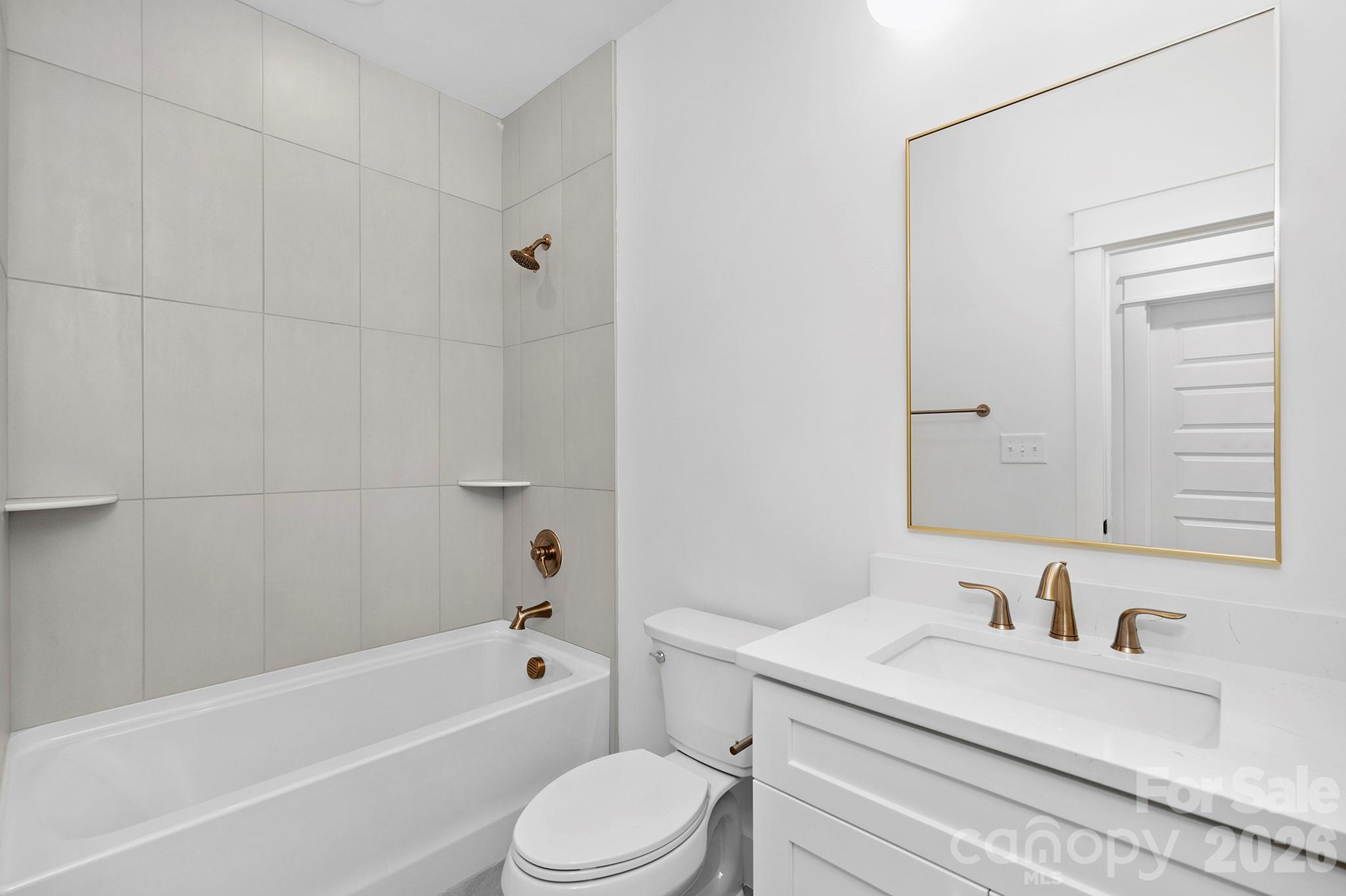 1817 S Mint Street Property Photo 28