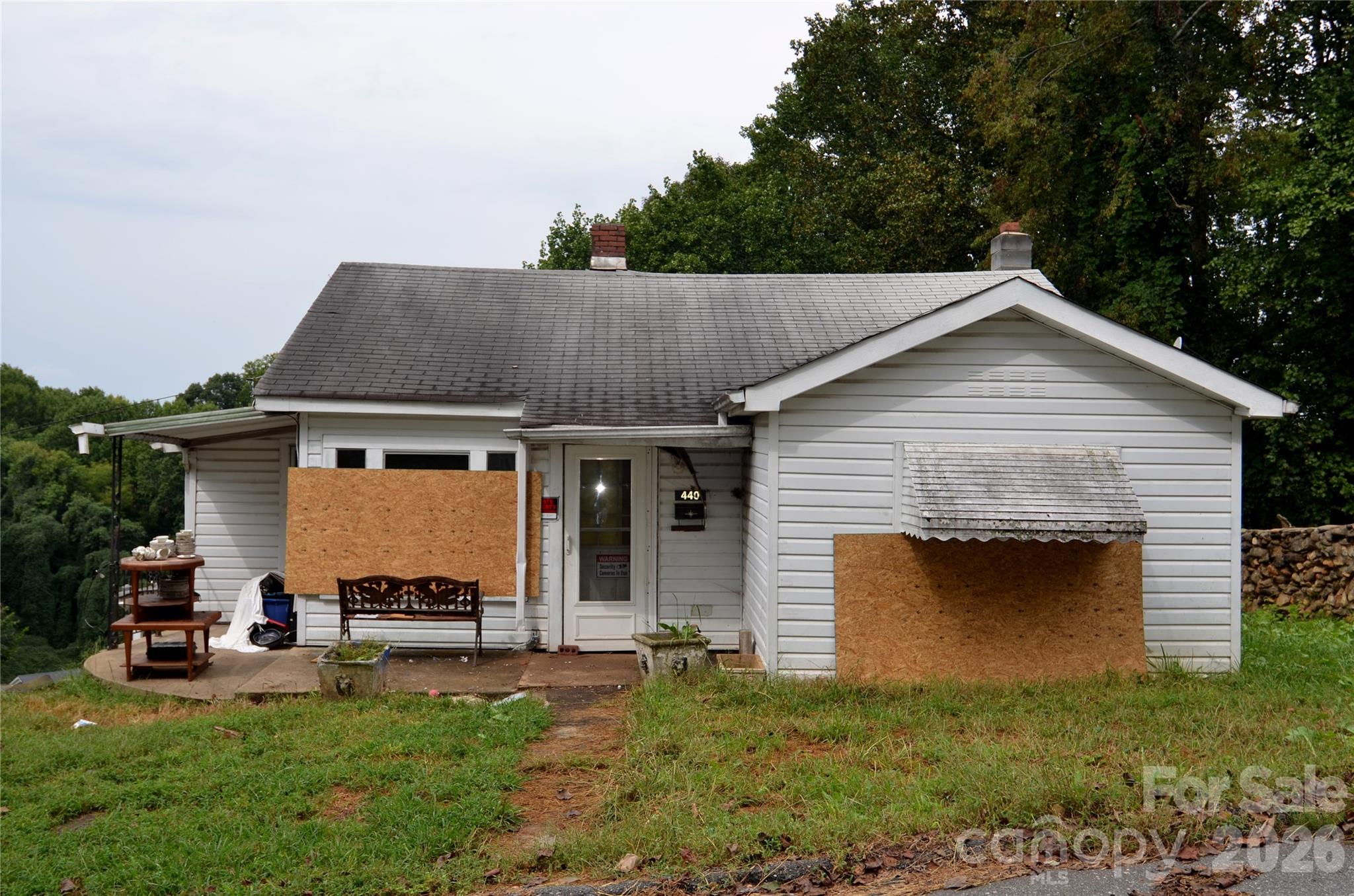 440 Hillcrest Street 22 Property Photo 1