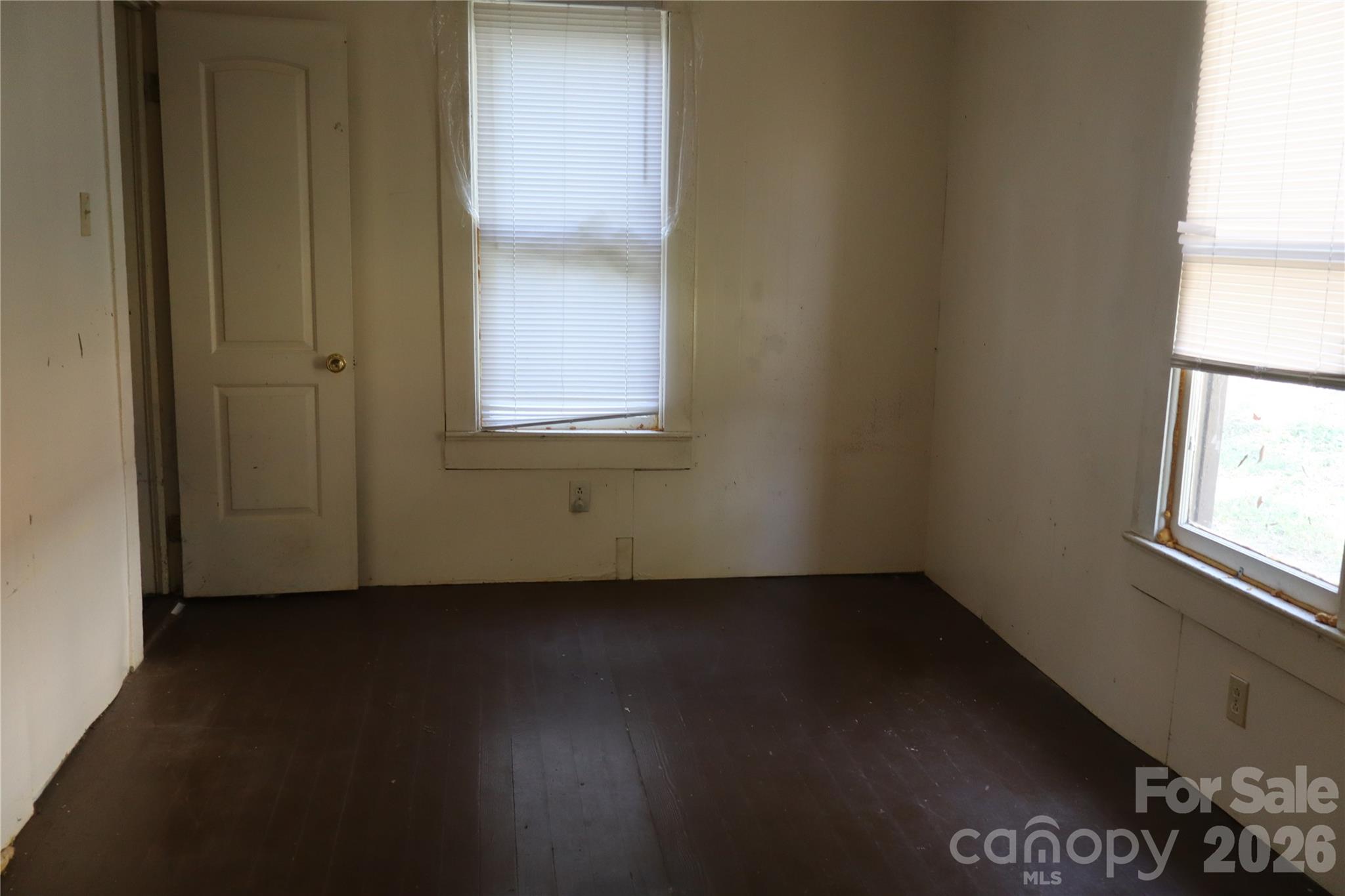 736 2nd Avenue Property Photo 11