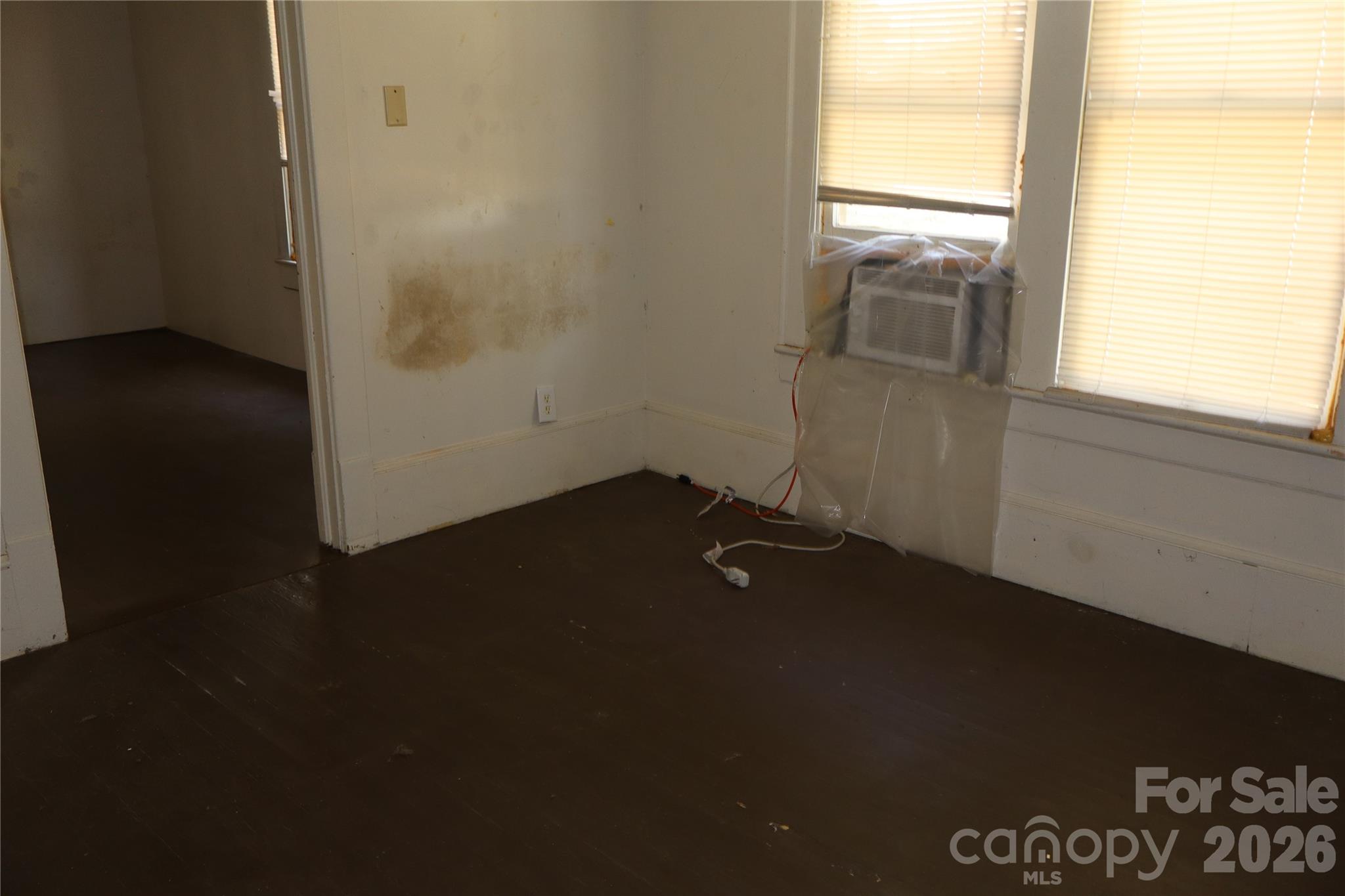736 2nd Avenue Property Photo 13