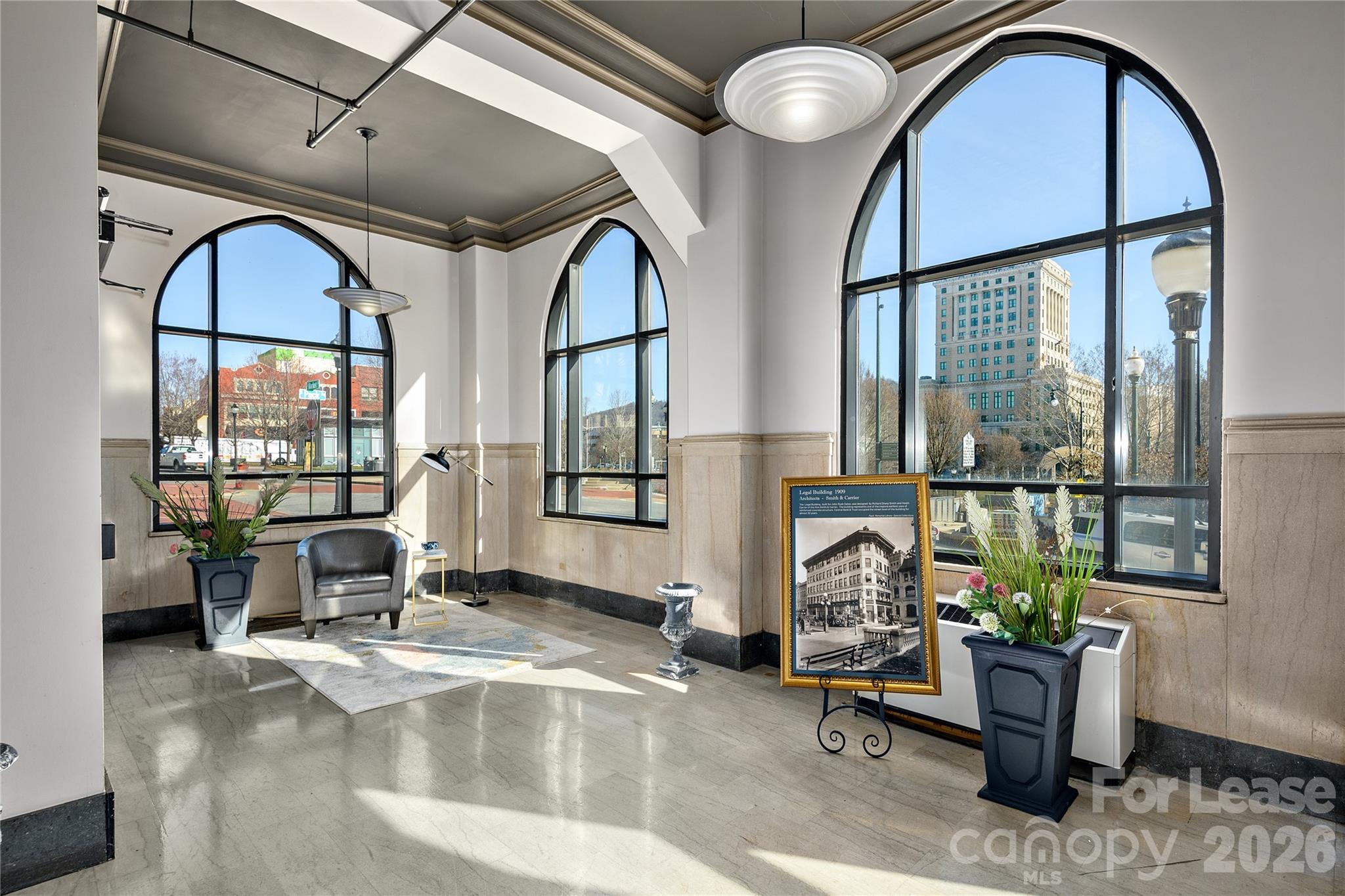 22 S Pack Square Pent Property Photo 5