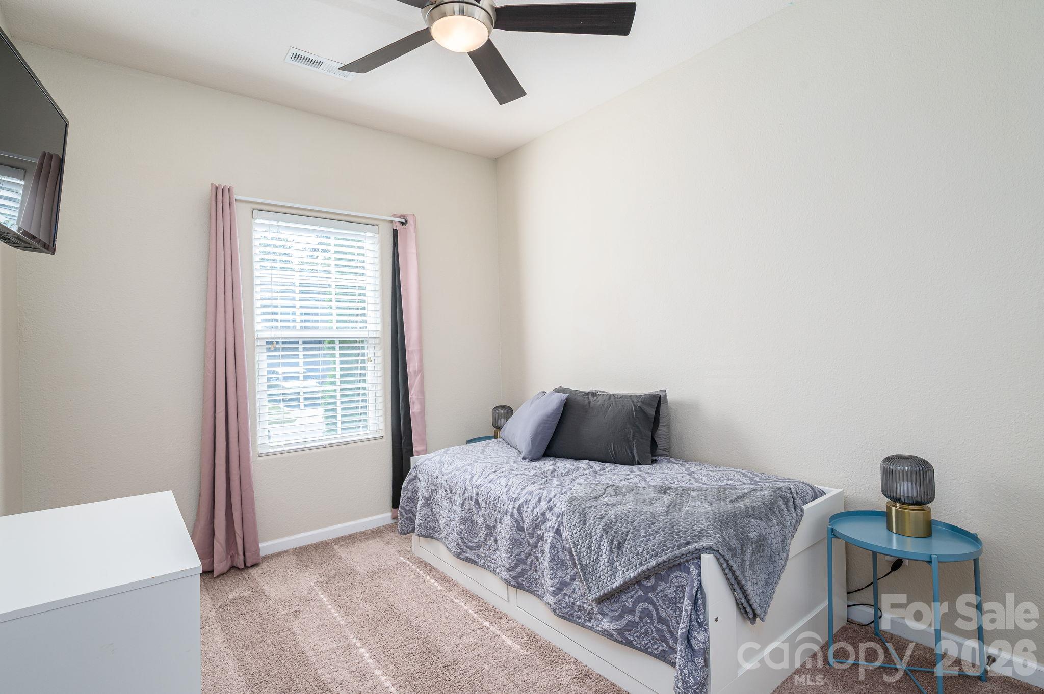9012 Avery Meadows Drive Property Photo 17