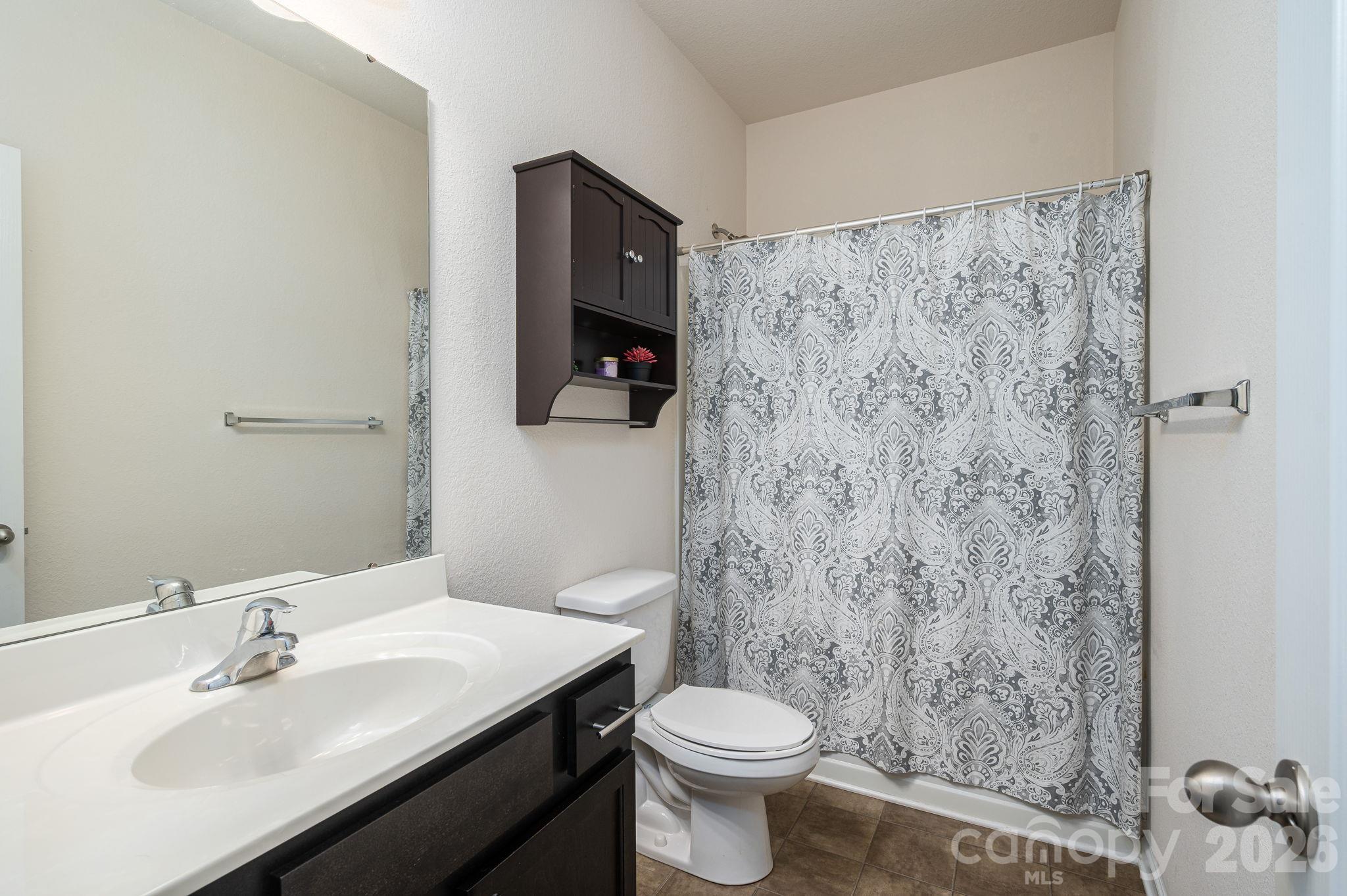 9012 Avery Meadows Drive Property Photo 21