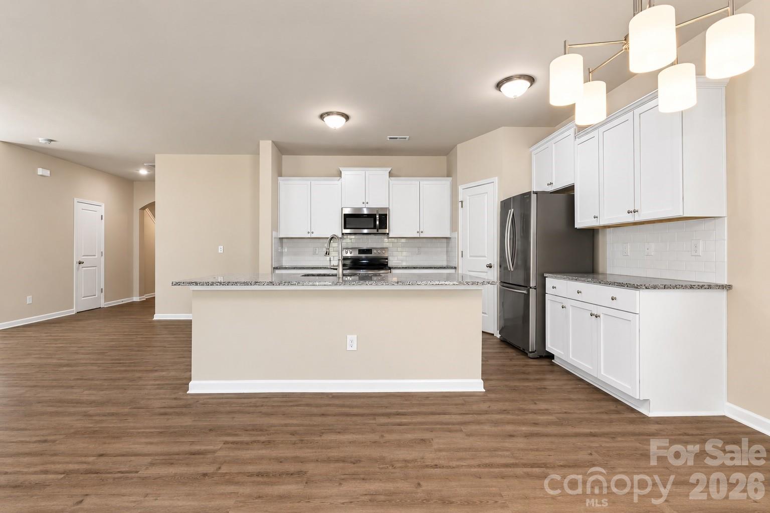 2647 Dellinger Drive Property Photo 8