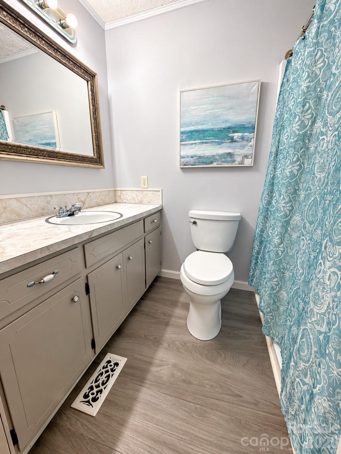 355 Vern Street Property Photo 12
