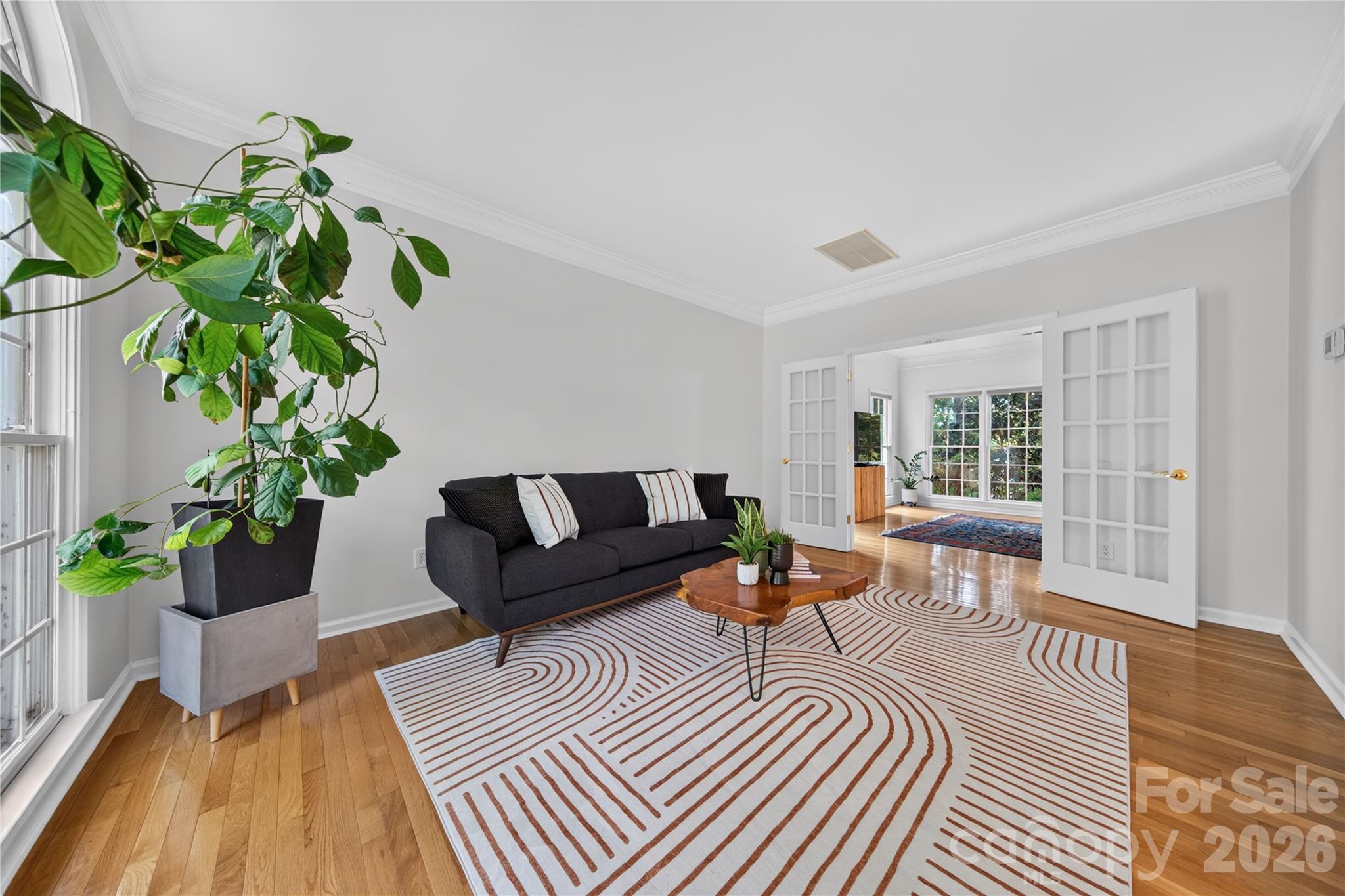 7128 Broadford Court Property Photo 6