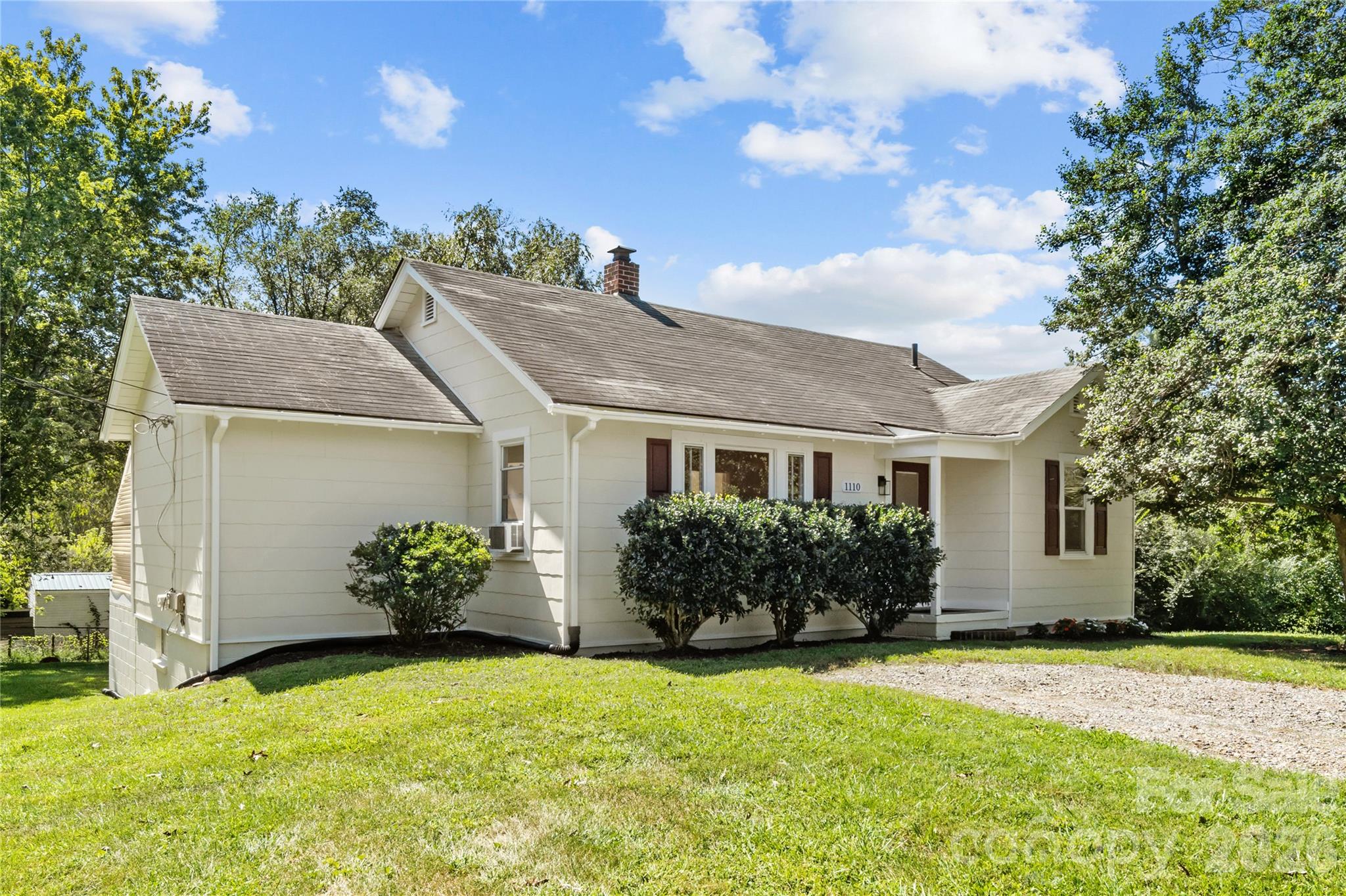 1110 N Ridge Road Property Photo 1