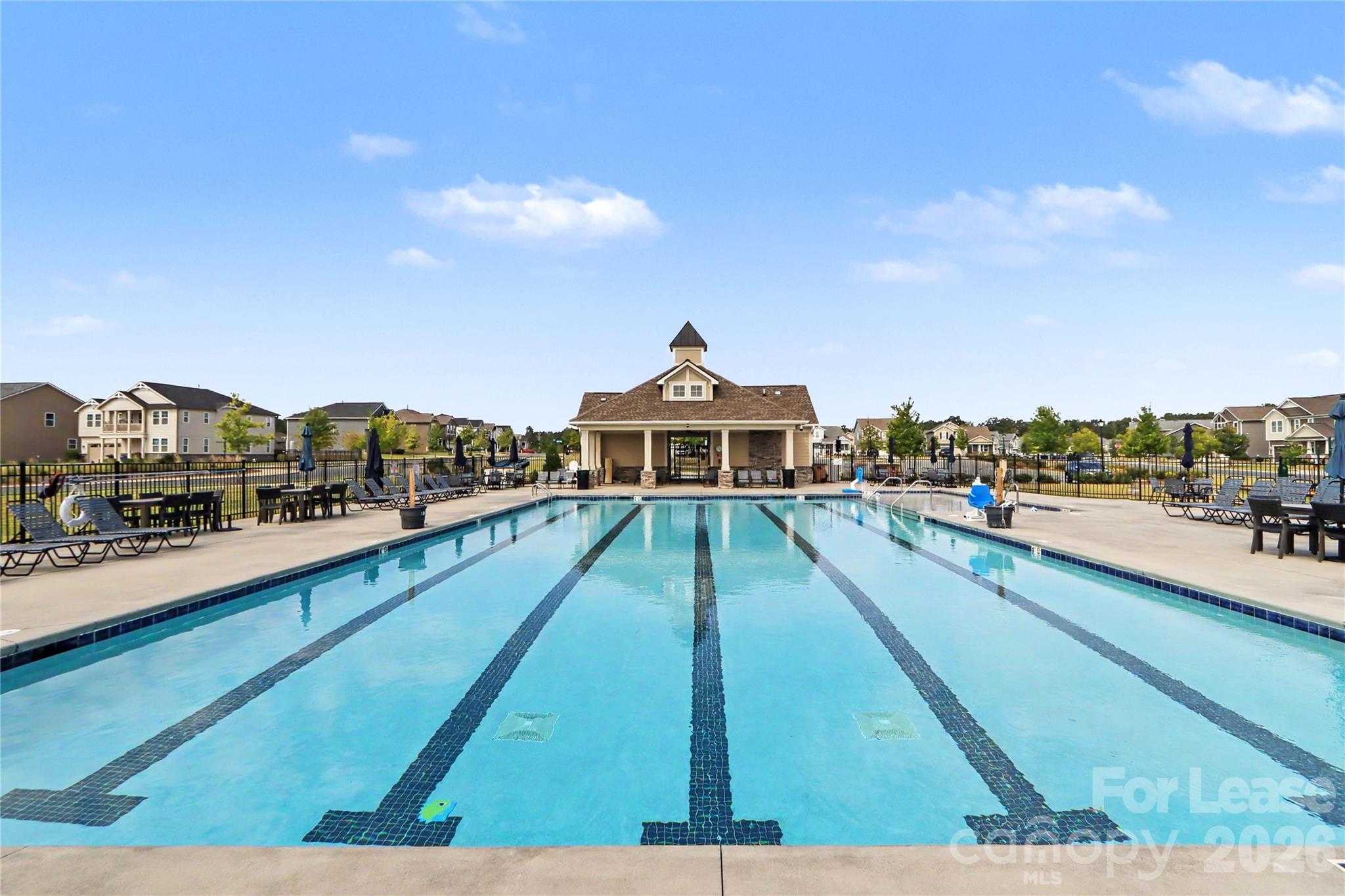 4426898 Property Photo 34