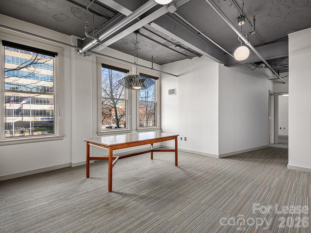 14 S Pack Square 360 Property Photo 11