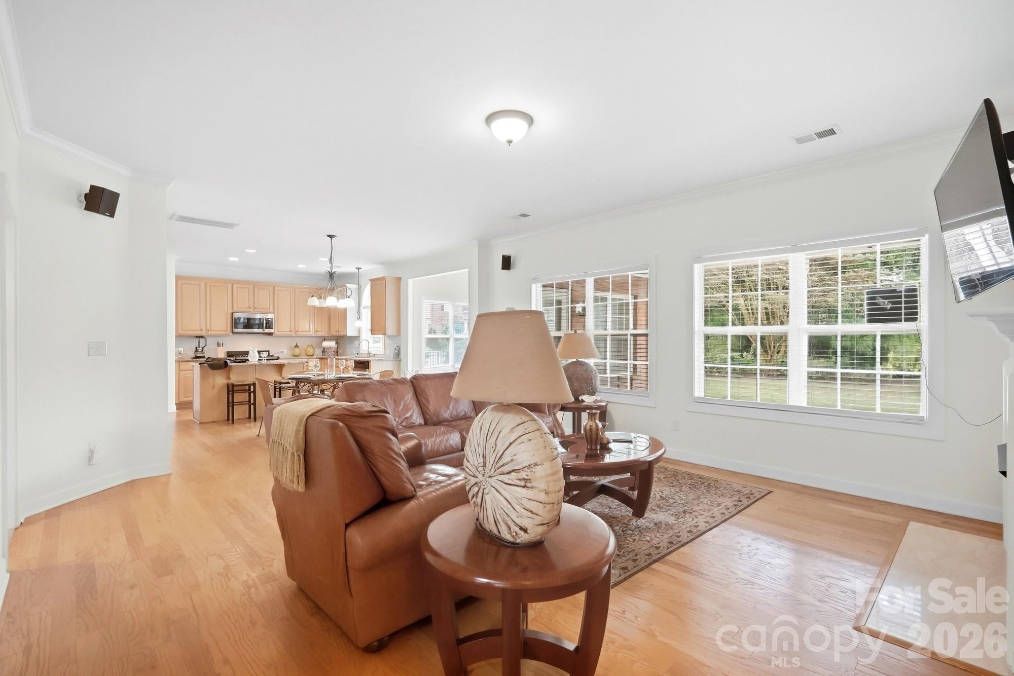 503 Geary Street Property Photo 13