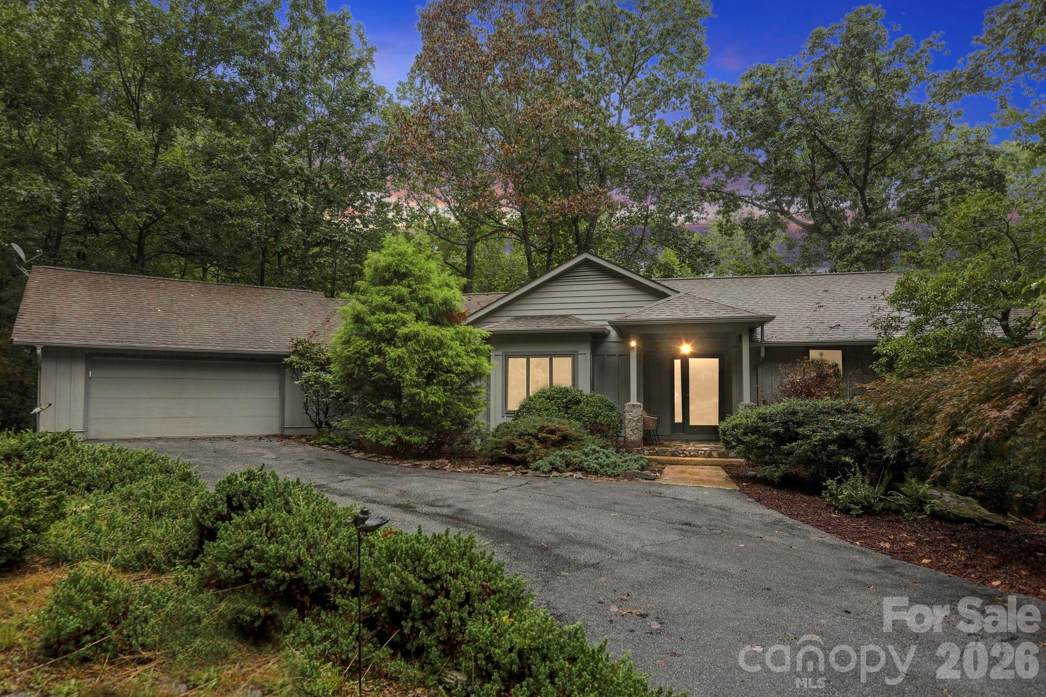 9 Laurel Forest Drive Property Photo 1