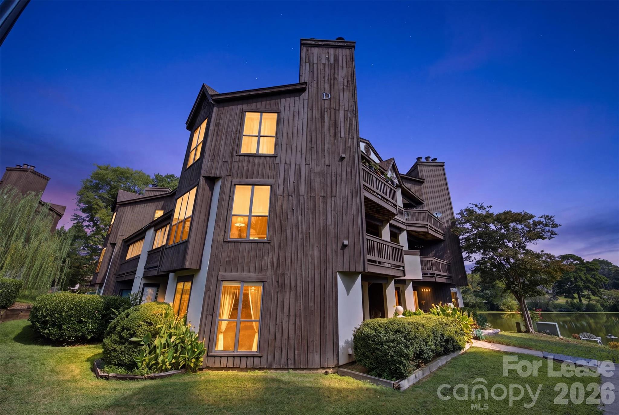 8157 Cedar Glen Drive Property Photo 1