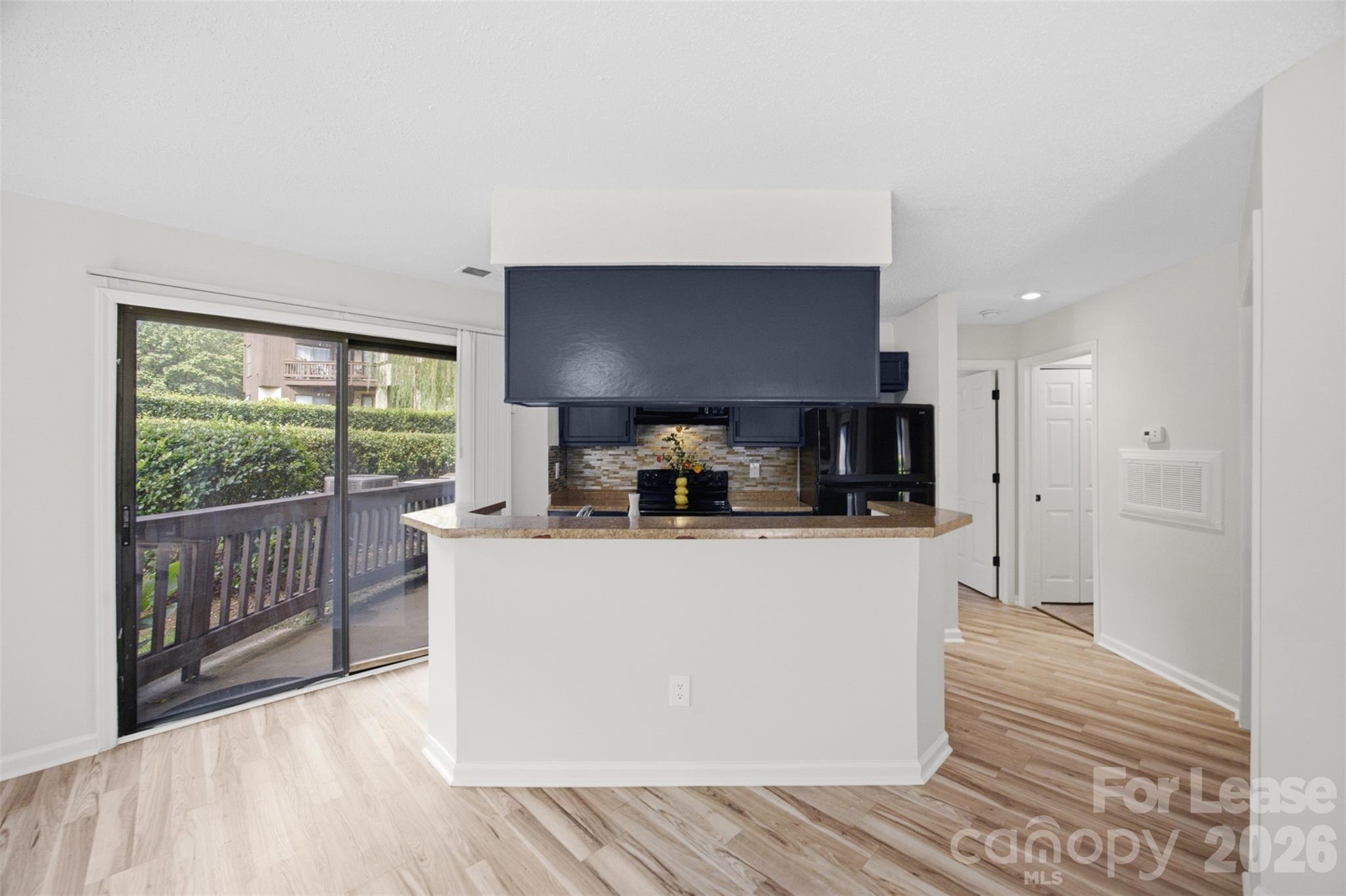 8157 Cedar Glen Drive Property Photo 17