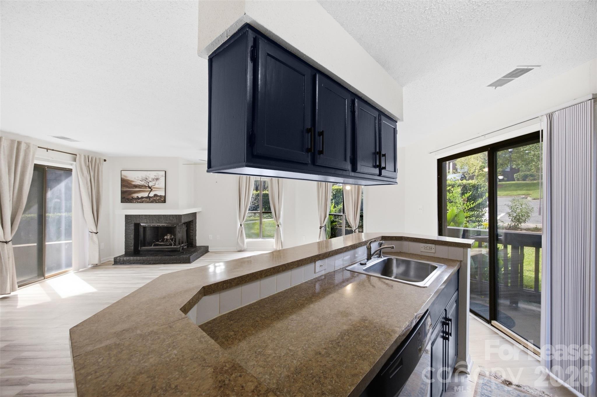 8157 Cedar Glen Drive Property Photo 21