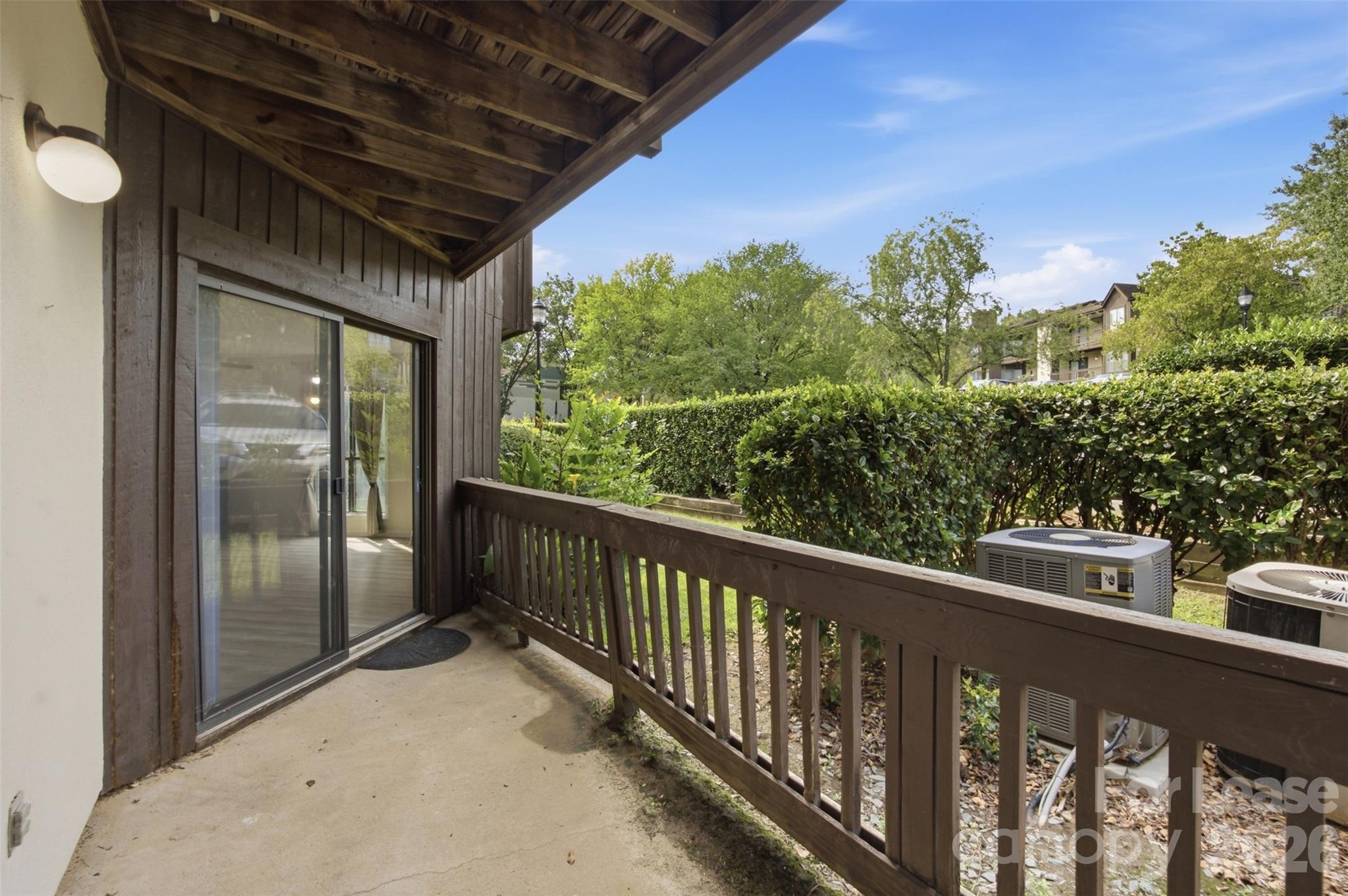 8157 Cedar Glen Drive Property Photo 38