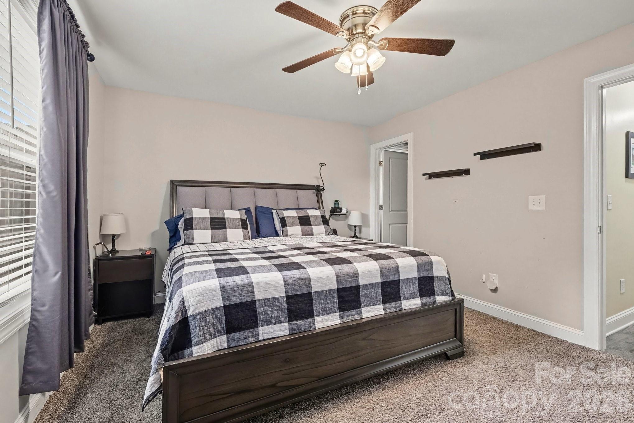 211 Mccurdy Avenue Property Photo 8