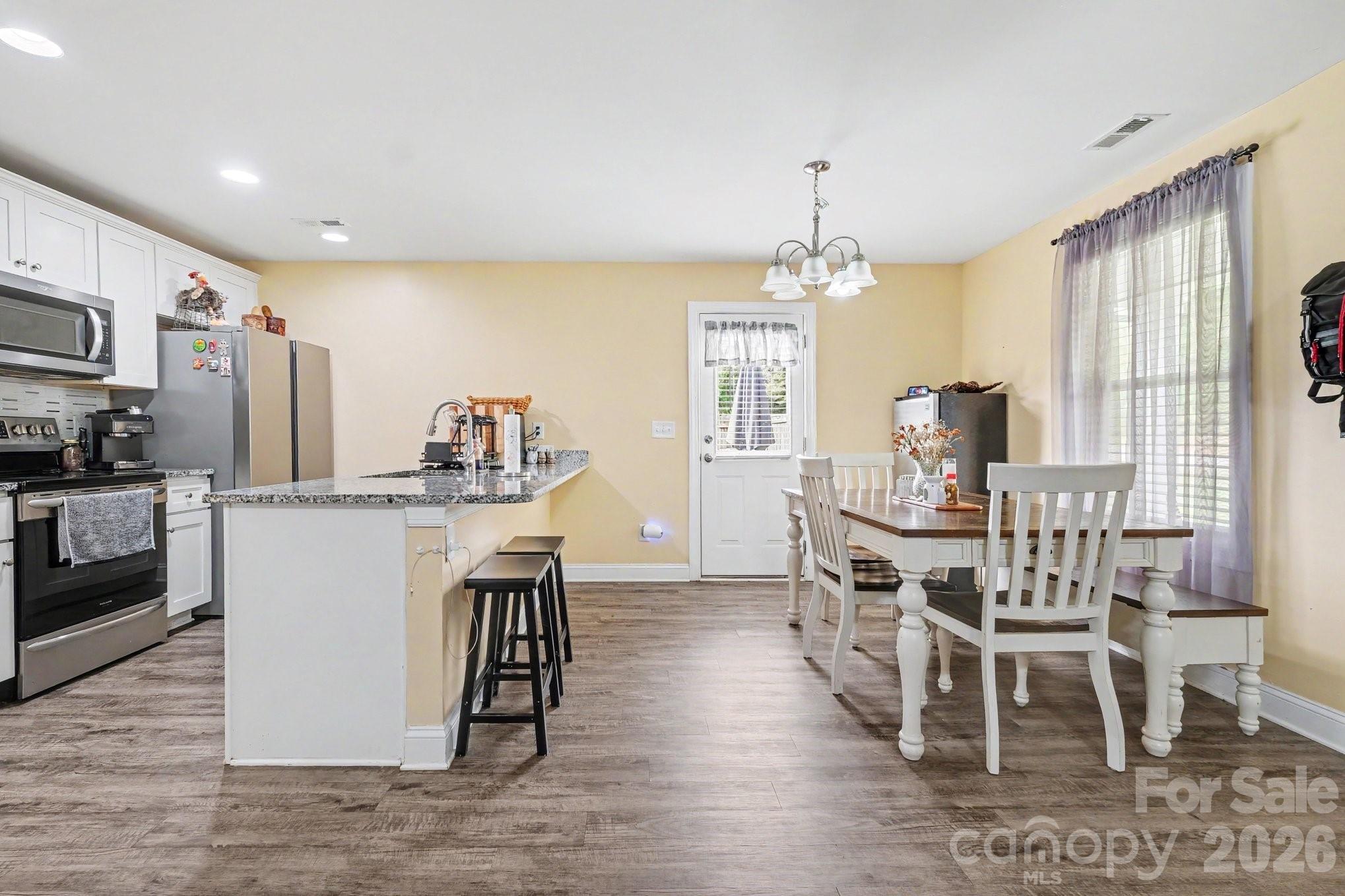 211 Mccurdy Avenue Property Photo 16