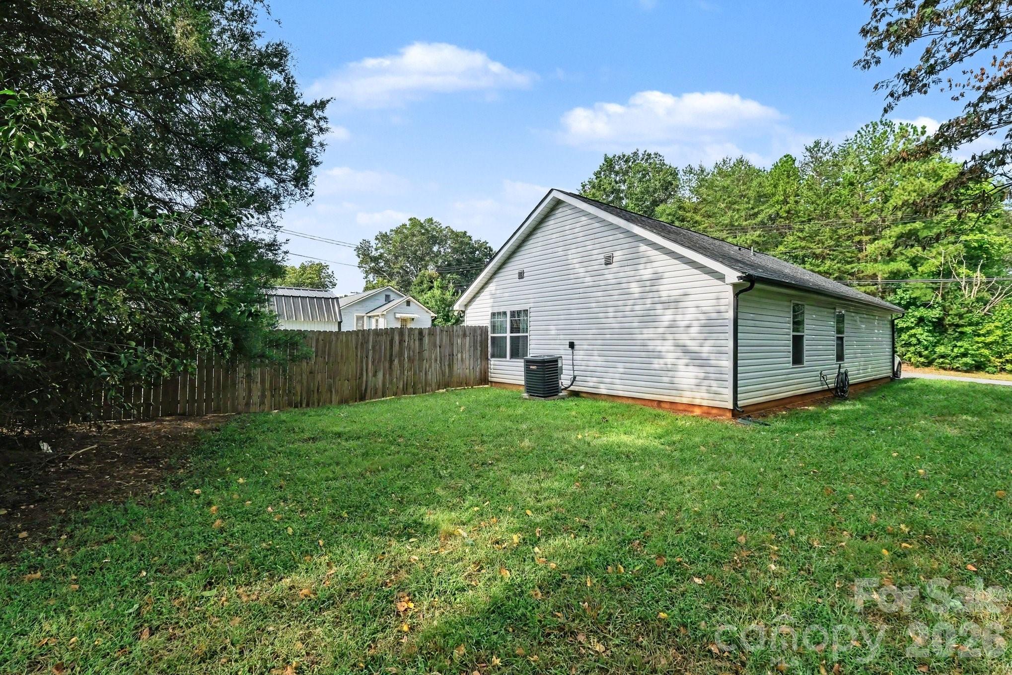 211 Mccurdy Avenue Property Photo 20